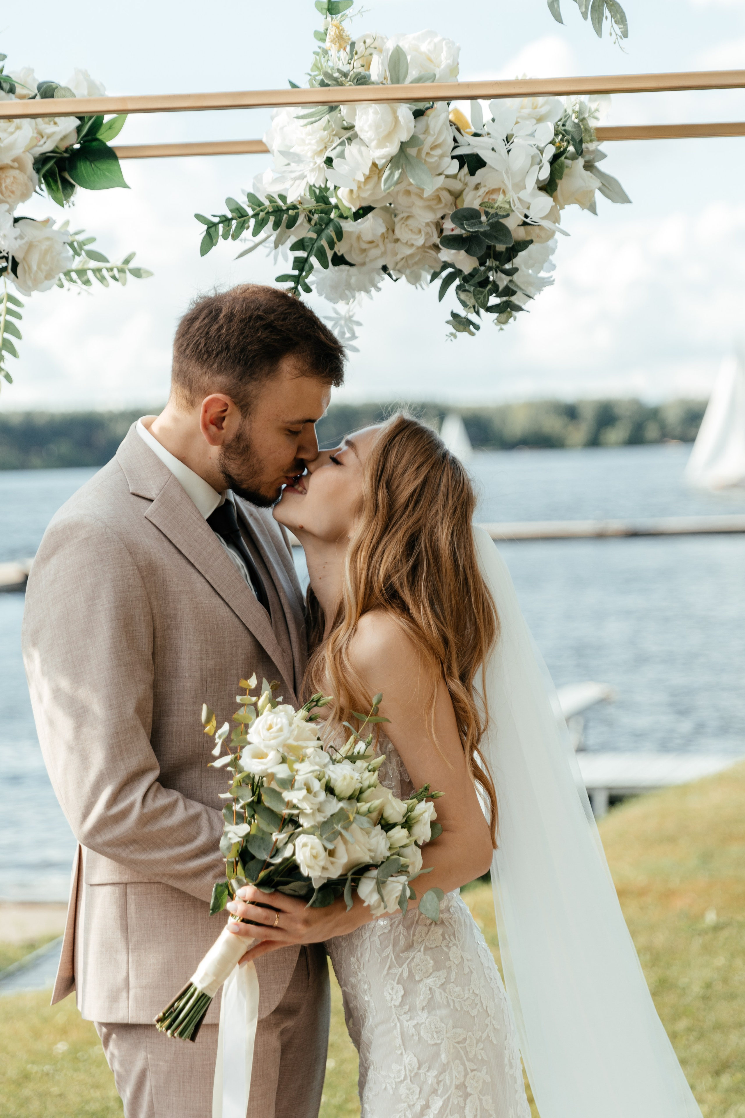 Мария и Александр | Radisson | Rodina Yaht Club. Свадебный фотограф Ангелина Зотова | Обнинск, Москва, Калуга