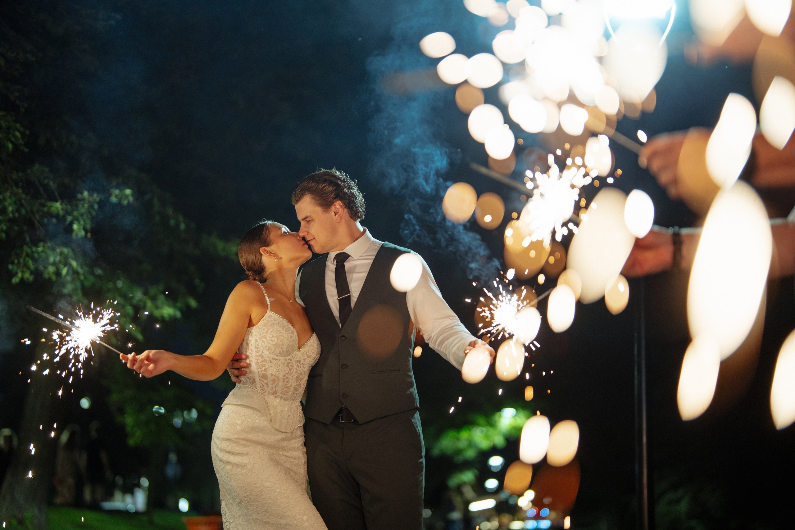 Свадебные фотографии. Вова Вершинин - видеограф в Нижнем Новгороде, Москве и всей России