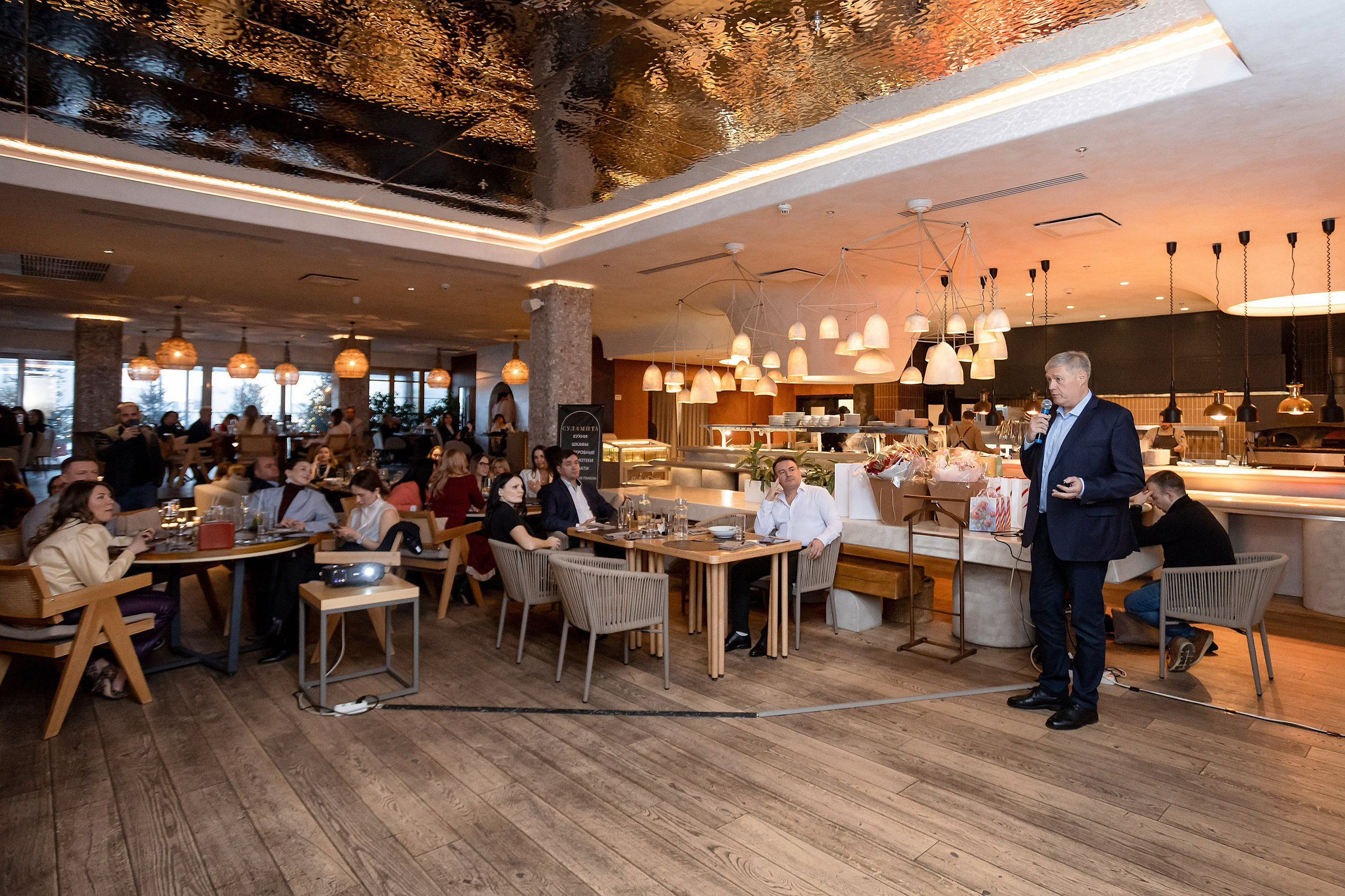 БРАНЧ ДИЗАЙН В РЕСТОРАНЕ КАННЫ. Свадебный фотограф в Воронеже Ирина Кривцова