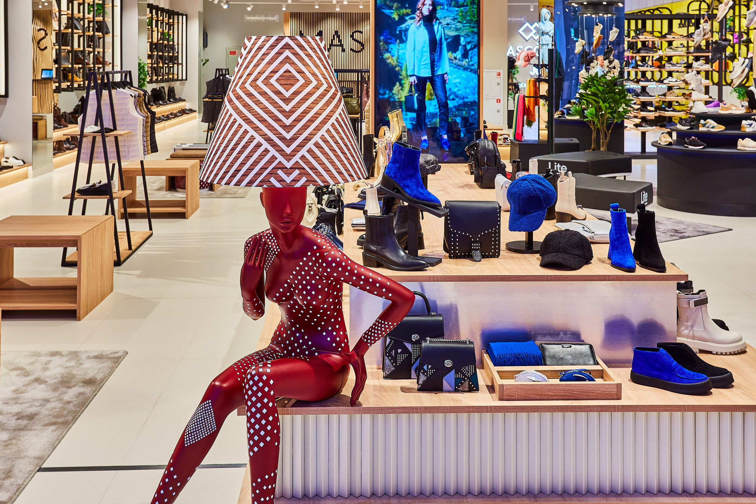 Съемка торгового магазина. Фотограф Руслан Потапов в Краснодаре