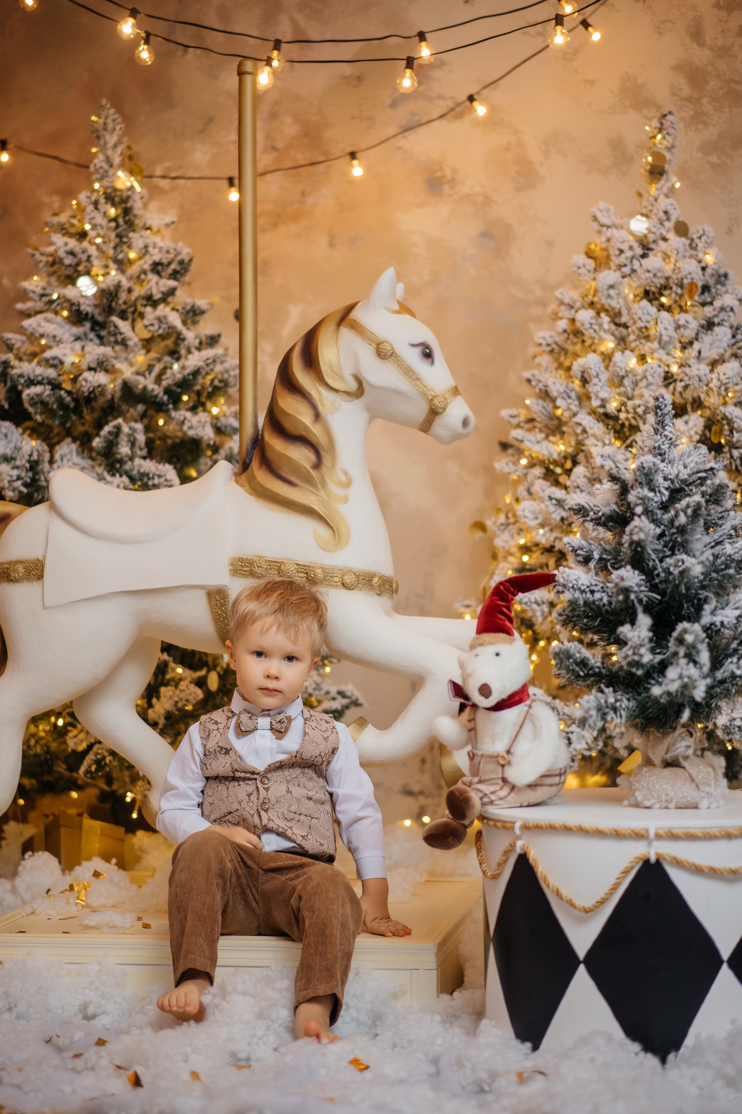 Детский гардероб. Лана Абрамян-Фотограф новорожденных и беременных в Новороссийске Анапе