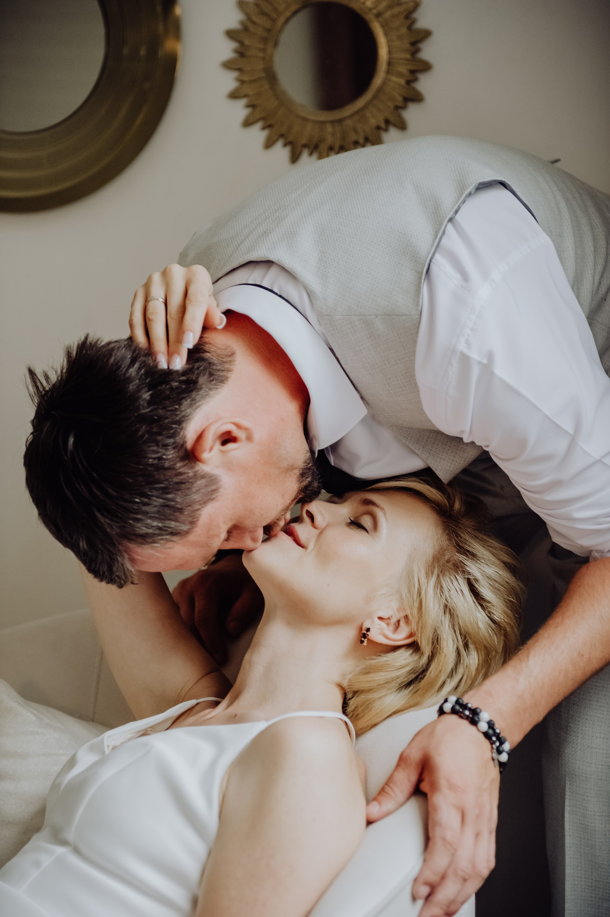 Саша и Женя. Семейный и женский фотограф, контент фотосессия в Екатеринбурге