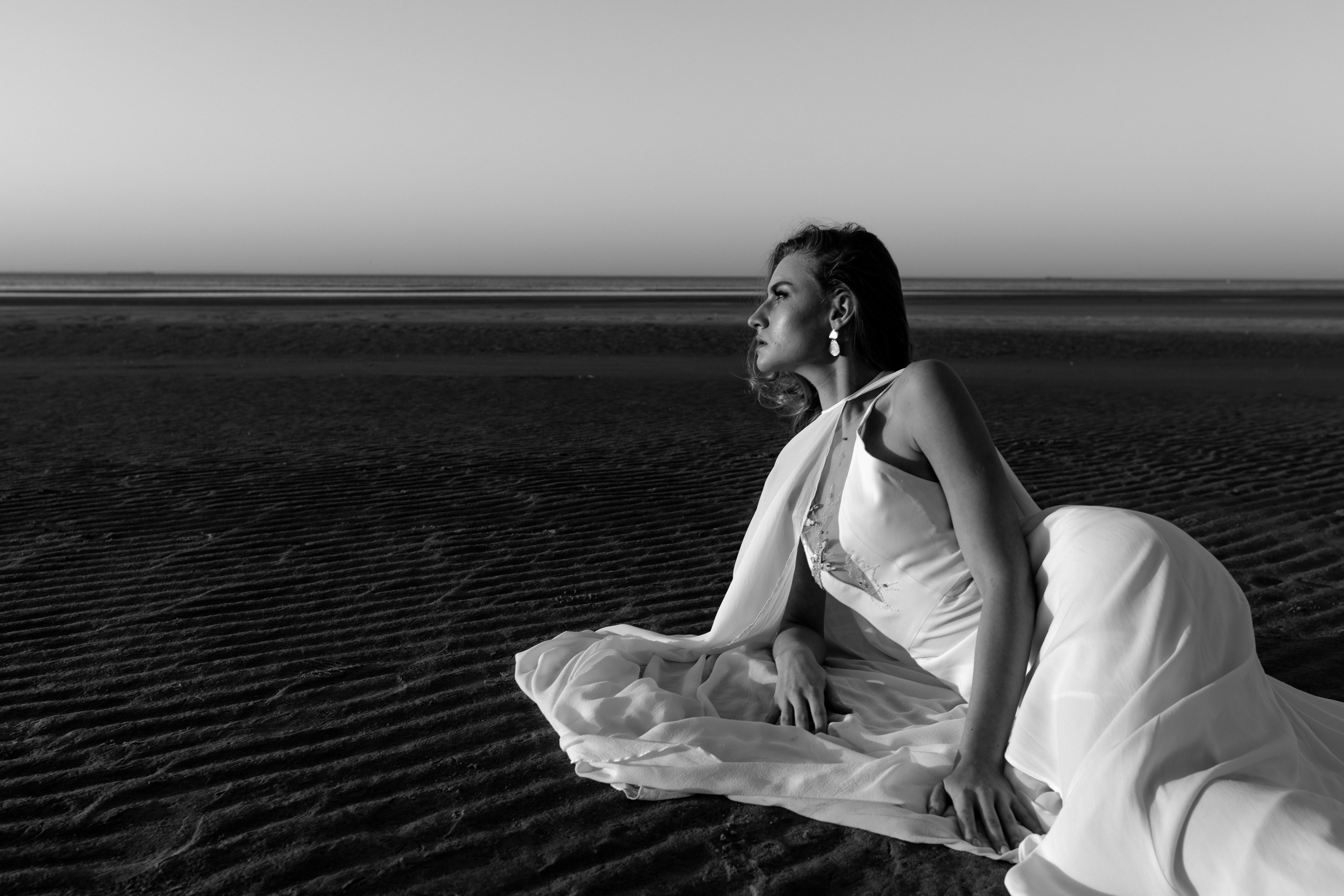 На берегу моря. Свадебный фотограф в Москве Топтыгин Иван