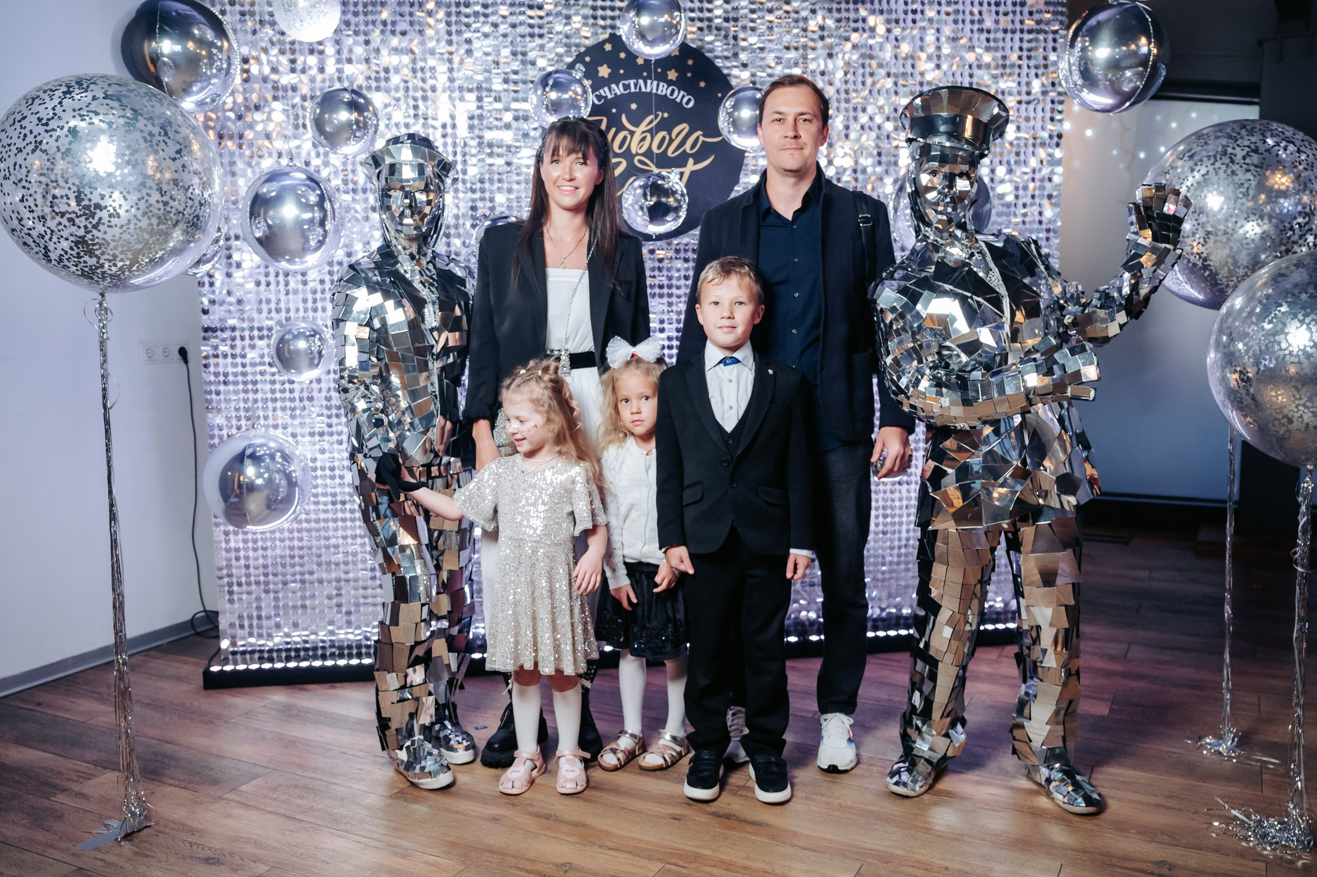 Новогодний корпоратив. Фотограф Дмитрий Сермяжко