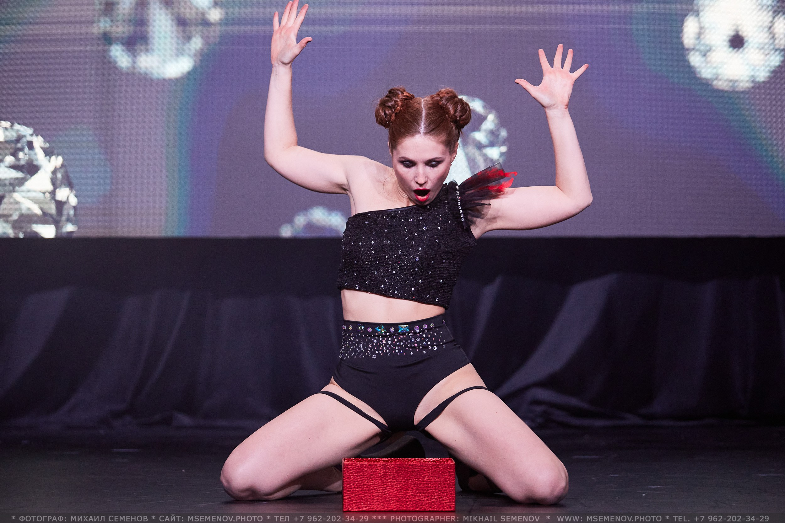 Анонс «SOUL POLE CHAMPIONSHIP IV». Photographer for business Mikhail Semenov. Aqua photo studio, photo school