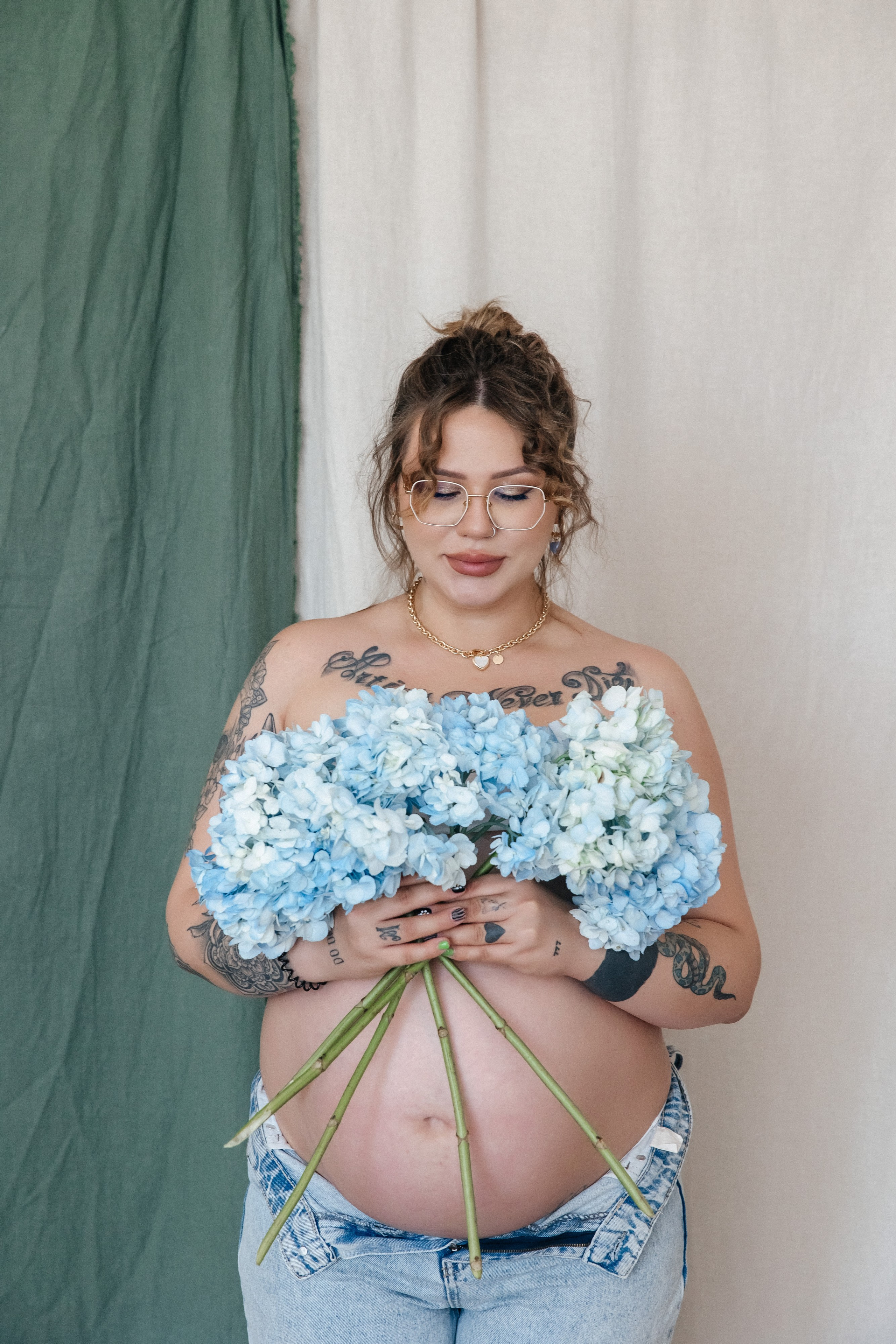 Семейная фотосессия Марк & Анна в ожидании чуда. Свадебный и семейный фотограф в Краснодар, Россия