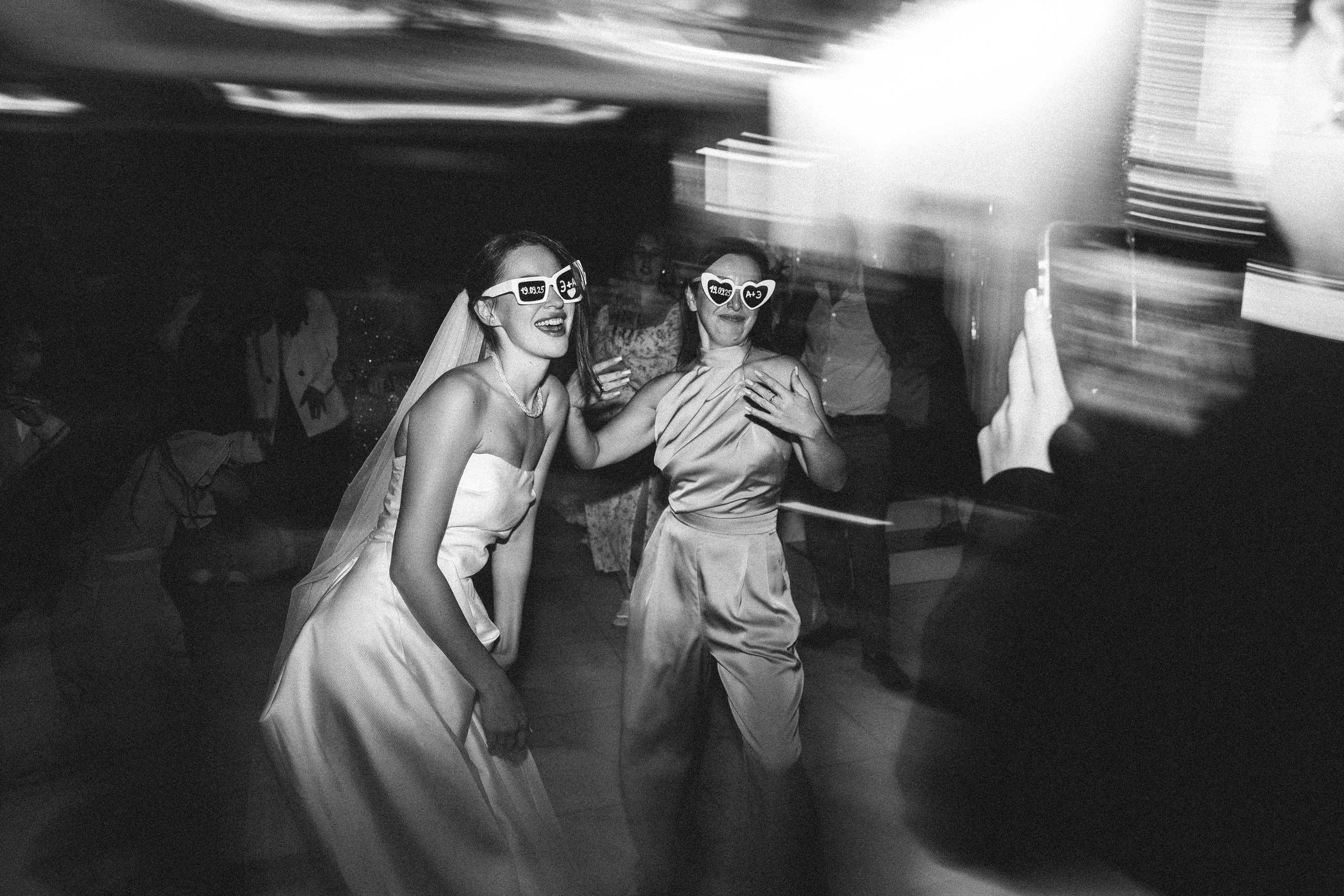 Ангелина и Энвер. Свадебный фотограф Мироманов Николай в Крыму