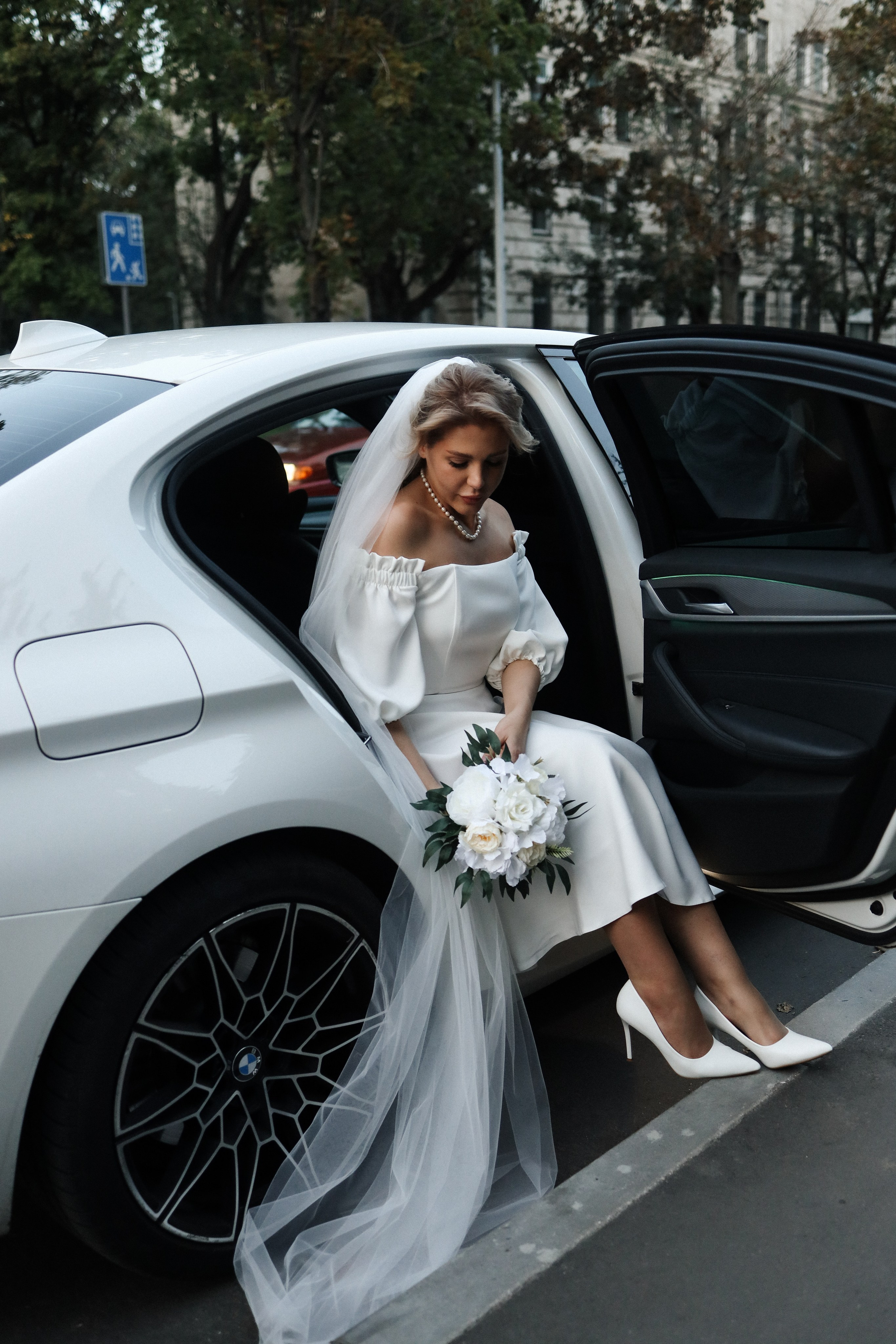 М. + Л.  Роспись в МФЦ, прогулка по ночной Москве. Семейный и lovestory фотограф в Москве Светлана Коняхина