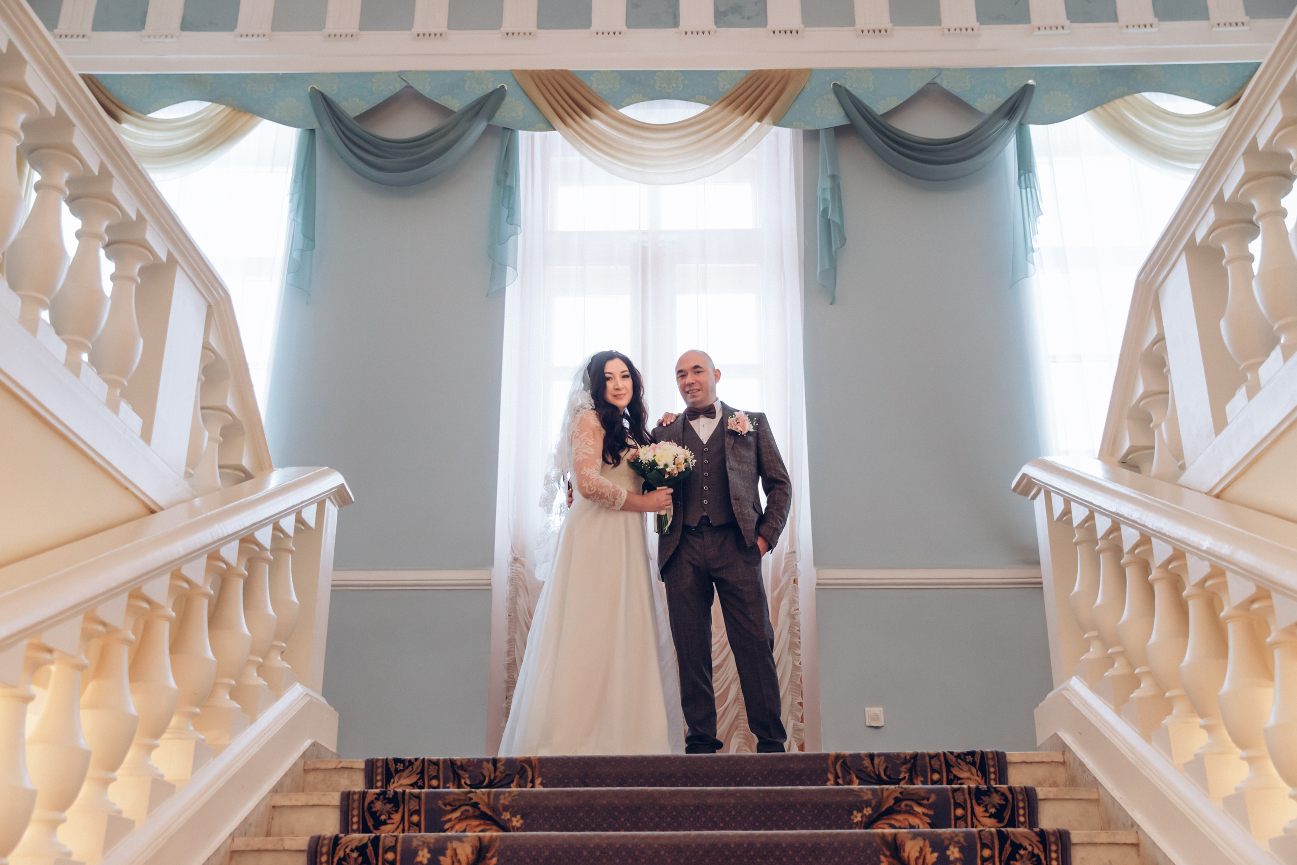 Аня и Паша, ЗАГС Кировского района. Семейный фотограф в Санкт-Петербурге Алиса Мохова