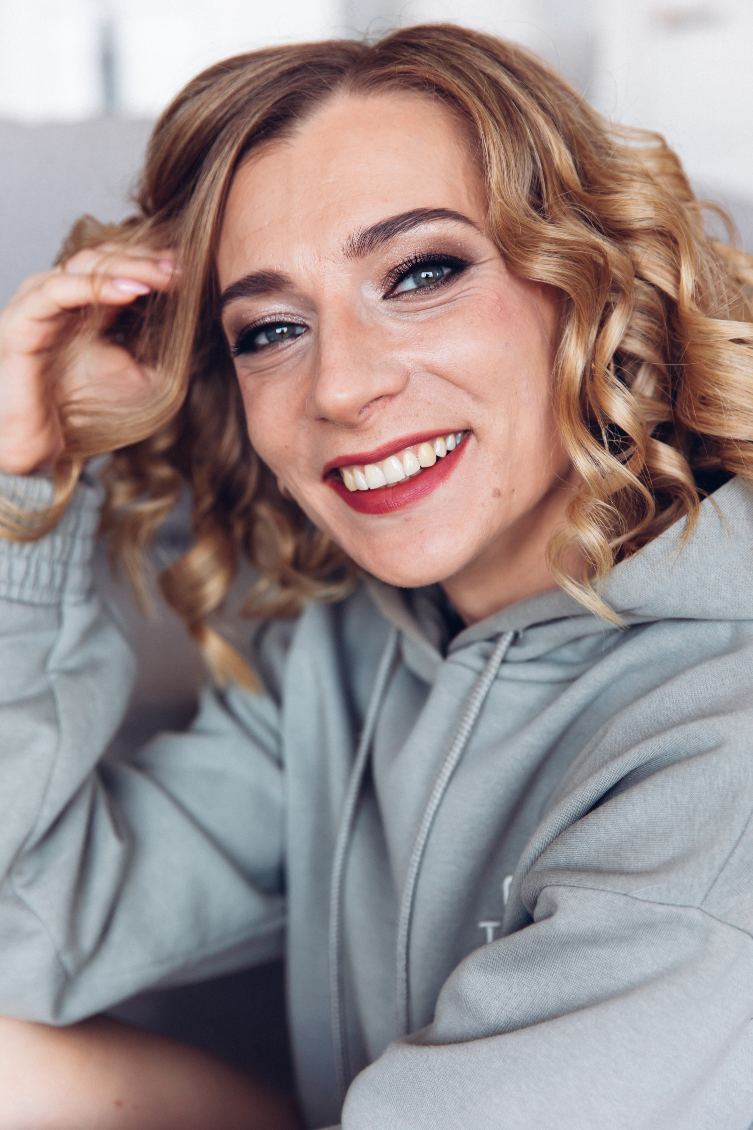 Аня, мастер эпиляции. Семейный фотограф в Санкт-Петербурге Алиса Мохова