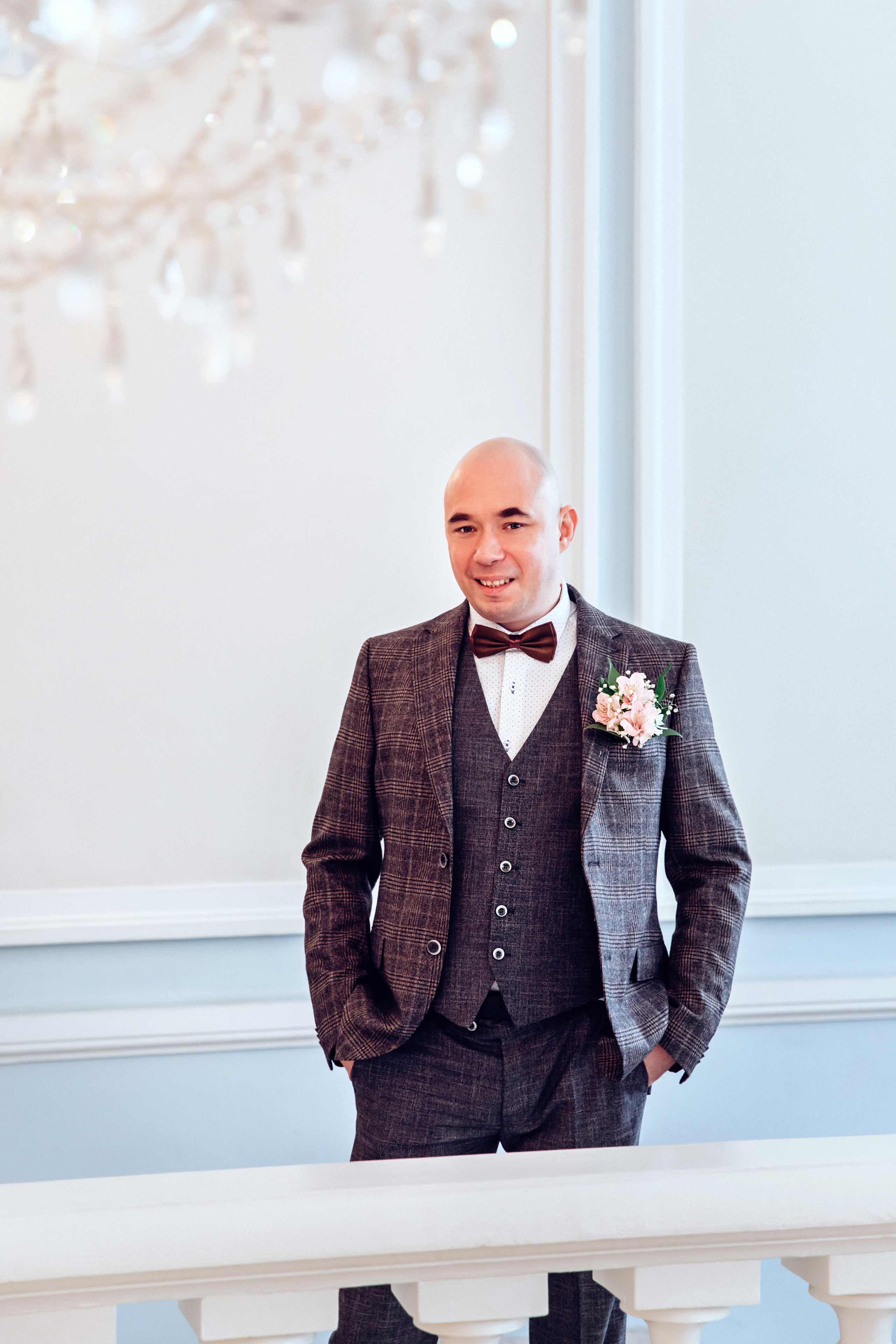 Аня и Паша, ЗАГС Кировского района. Семейный фотограф в Санкт-Петербурге Алиса Мохова