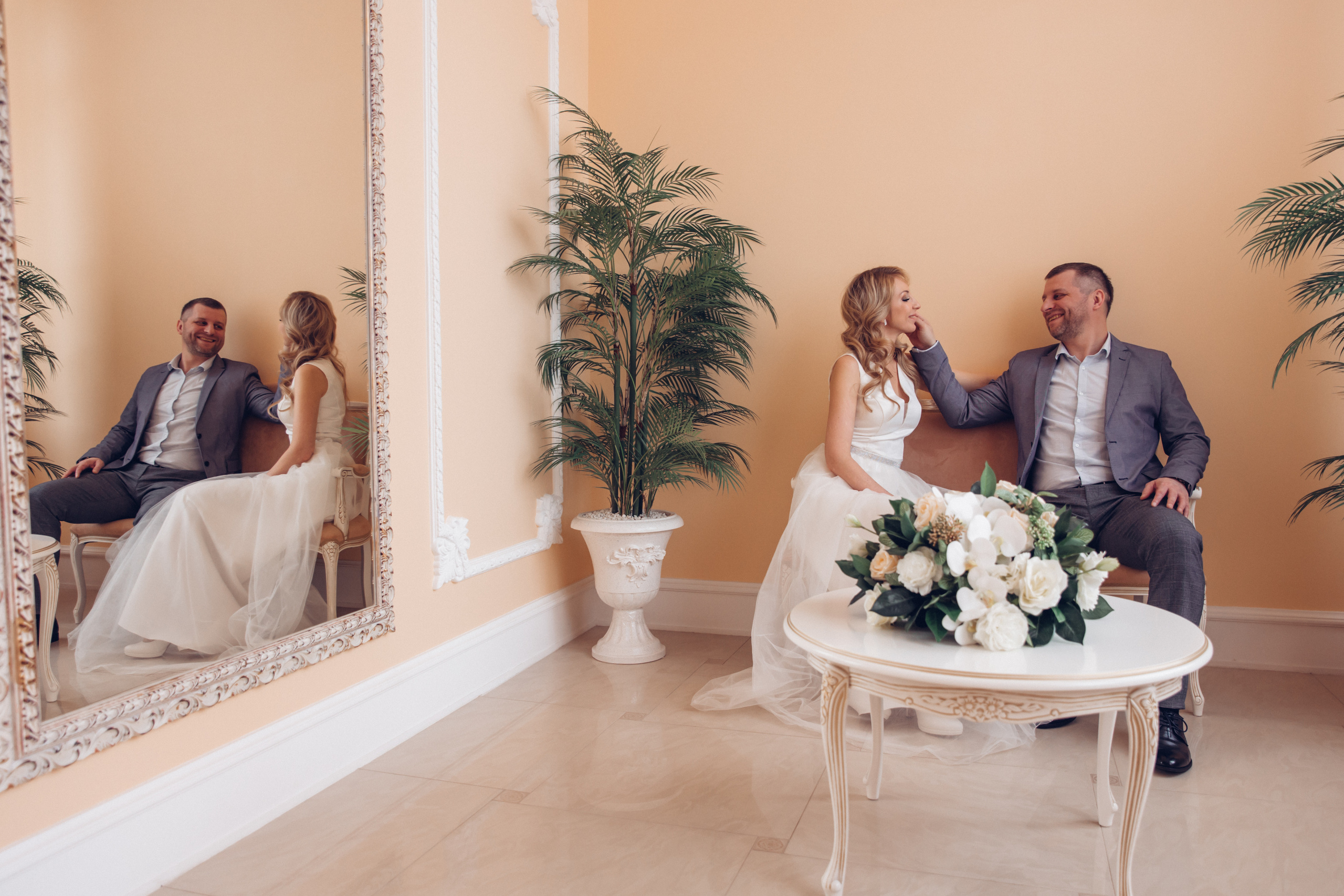 Саша и Маша, ЗАГС на Доблести. Семейный фотограф в Санкт-Петербурге Алиса Мохова