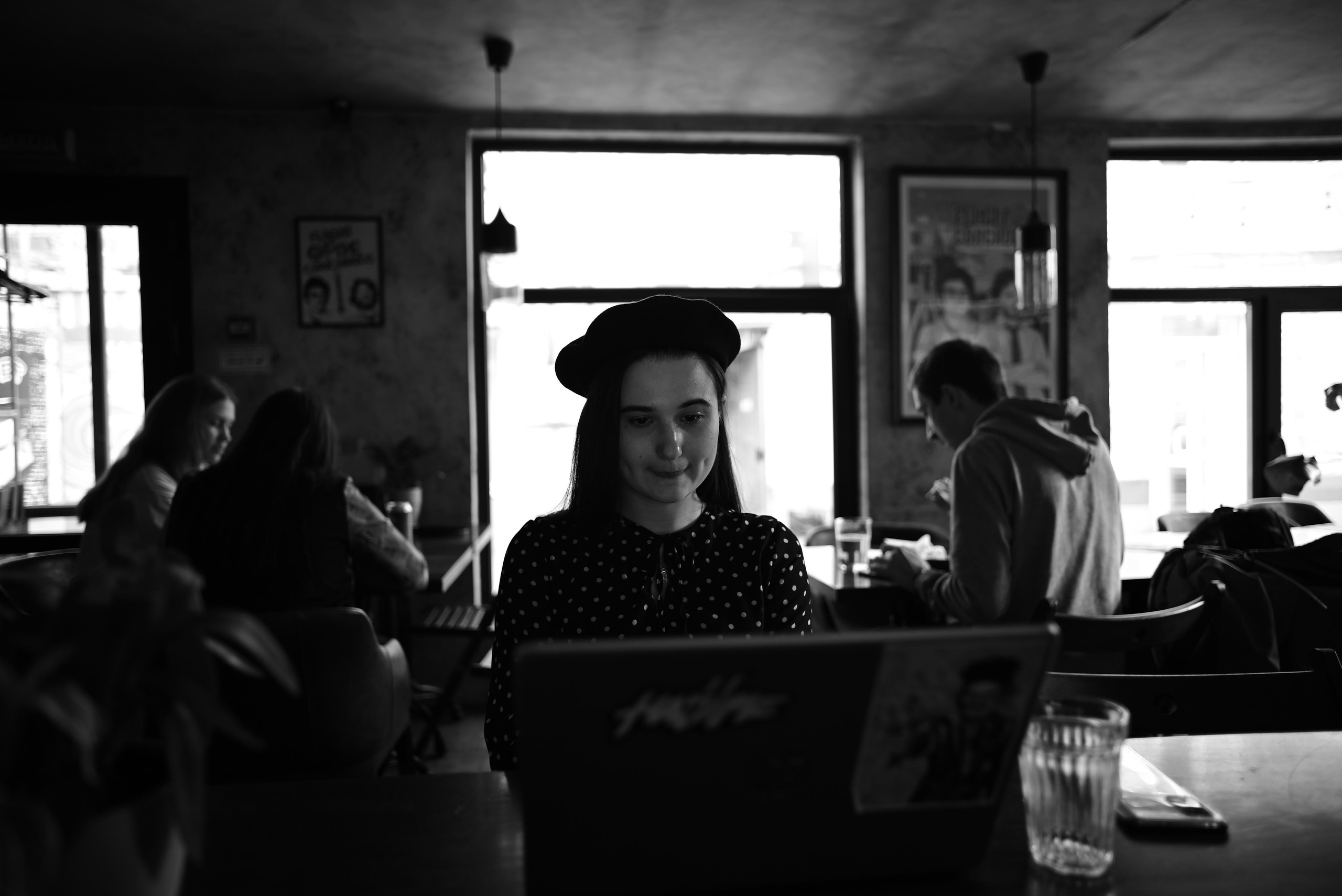 Bar hopping. Герман Бабушкин. Уличный и репортажный фотограф из Санкт-Петербурга