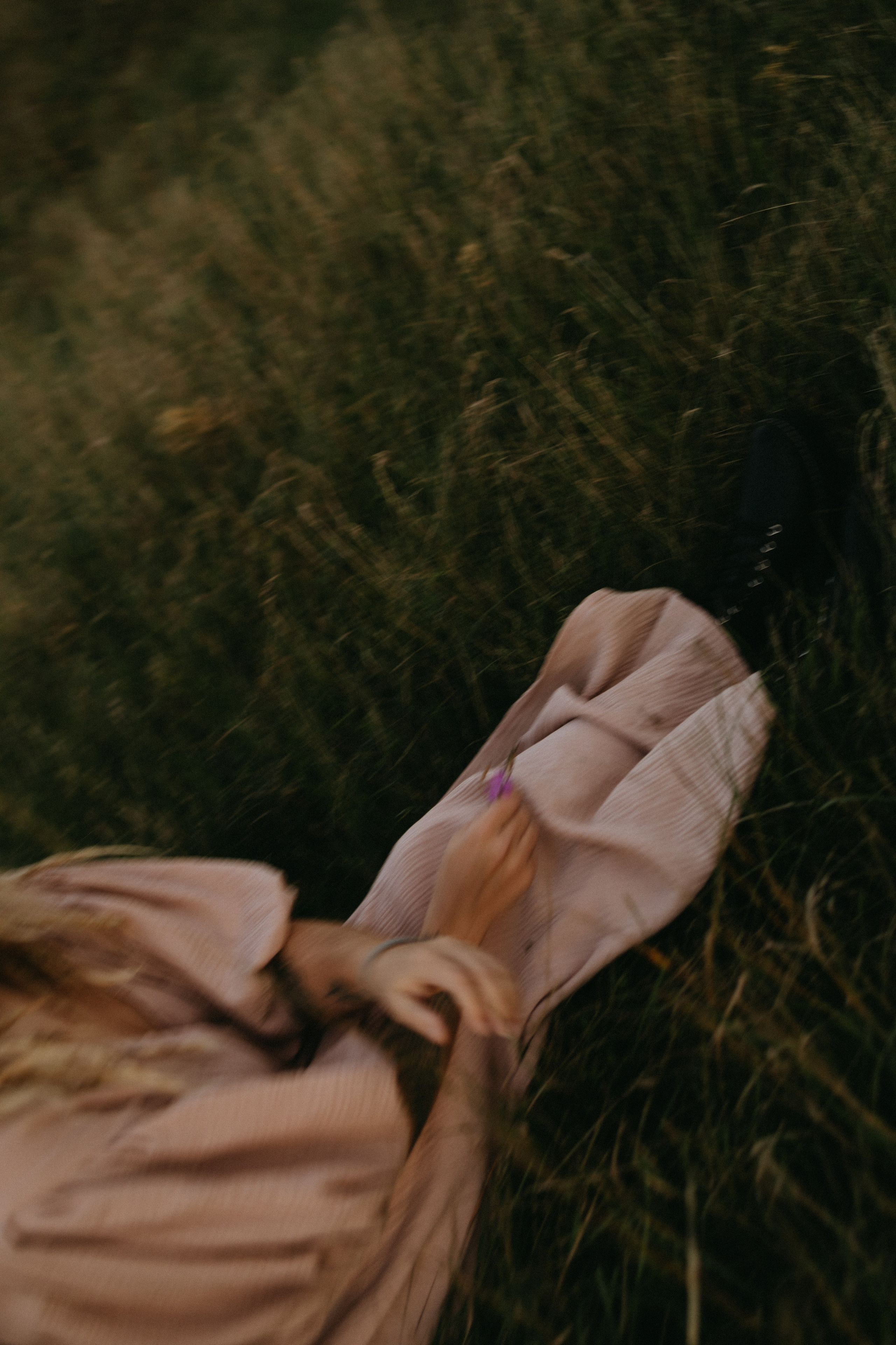 Love in the fields. Свадебный и семейный фотограф. Озерск, Челябинск и Екатеринбург