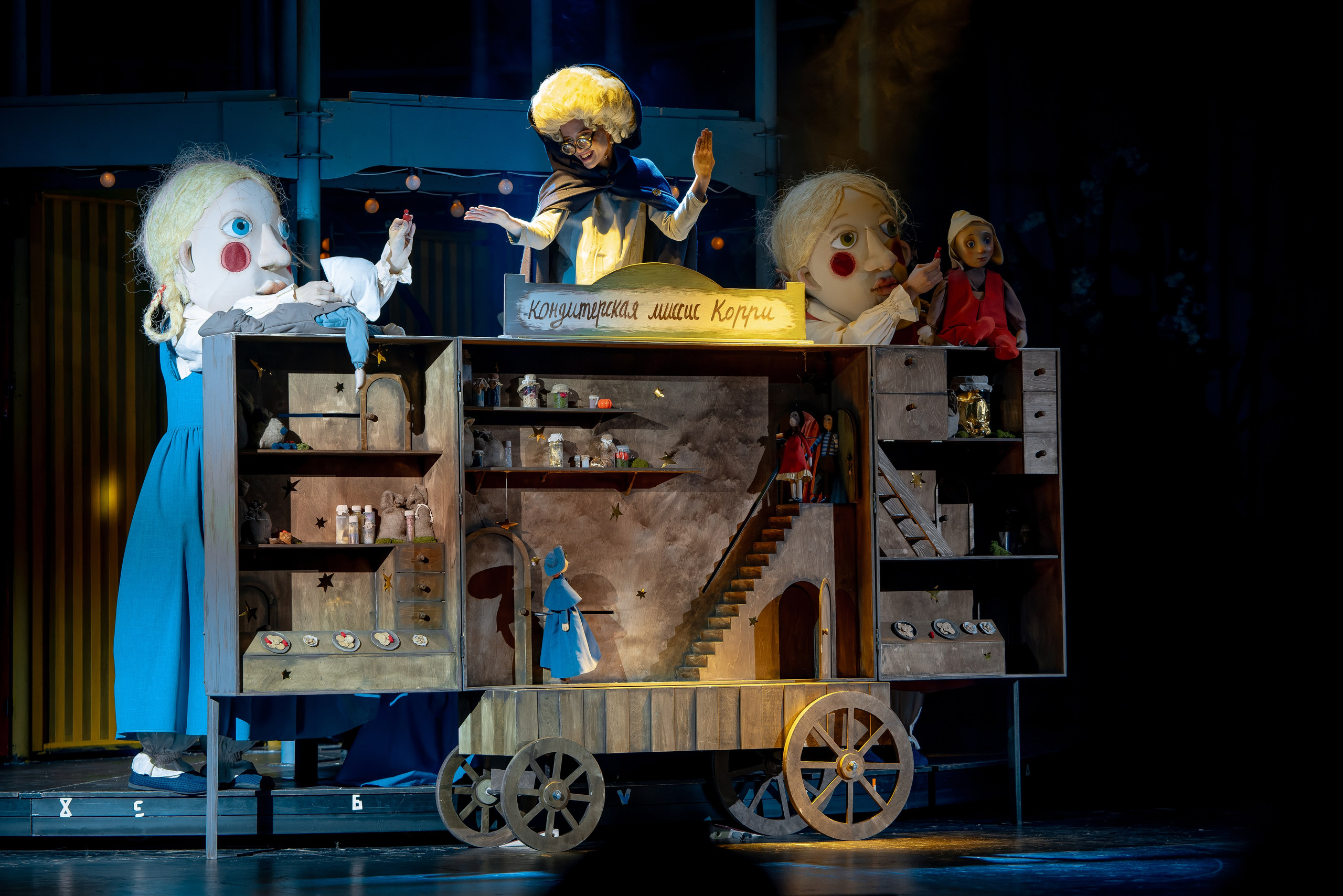 Мэри Поппинс, Рязанский театр кукол, БДФ-2025. Фотограф и режиссер Московко Екатерина