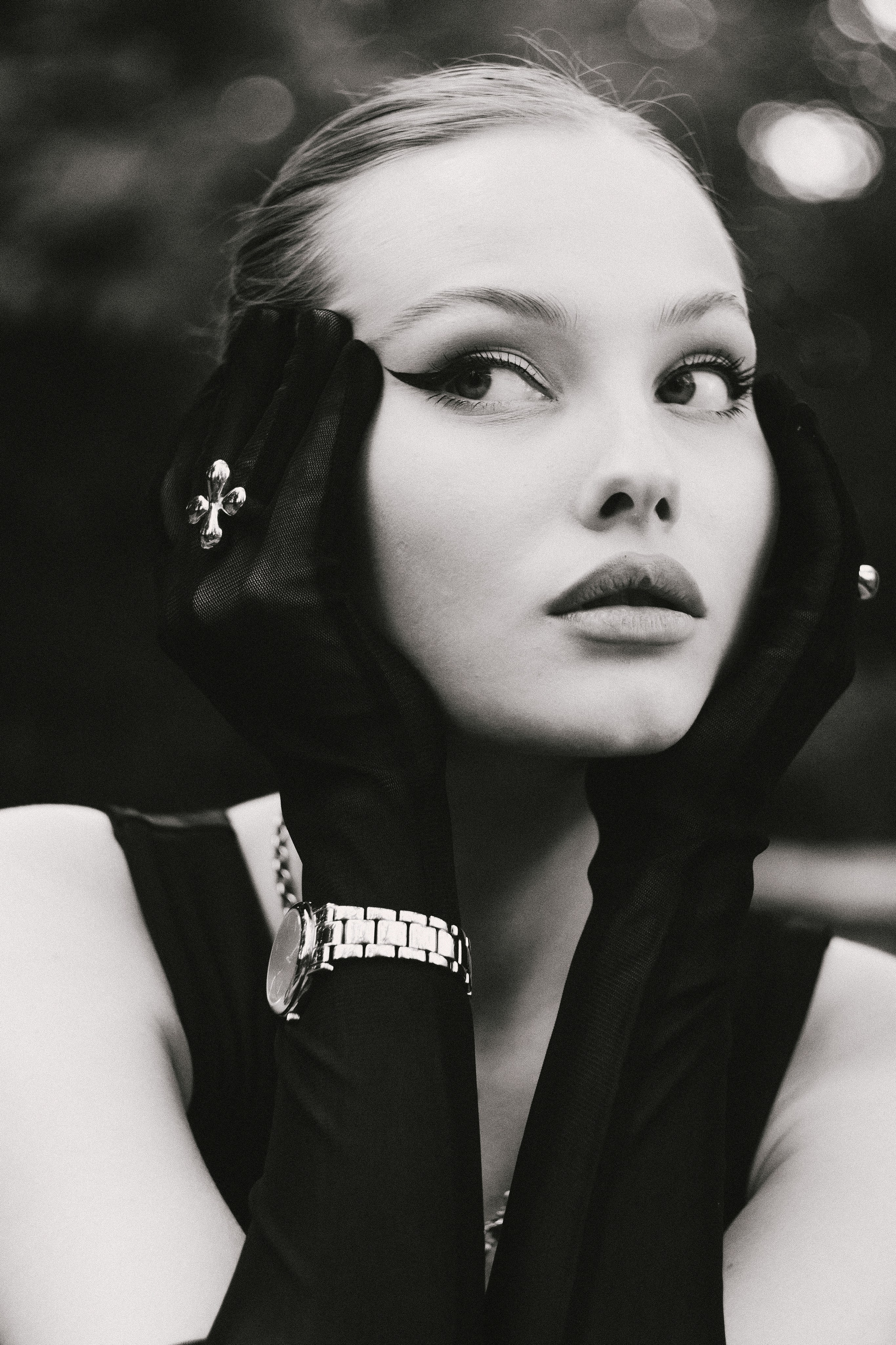 Вероника. About