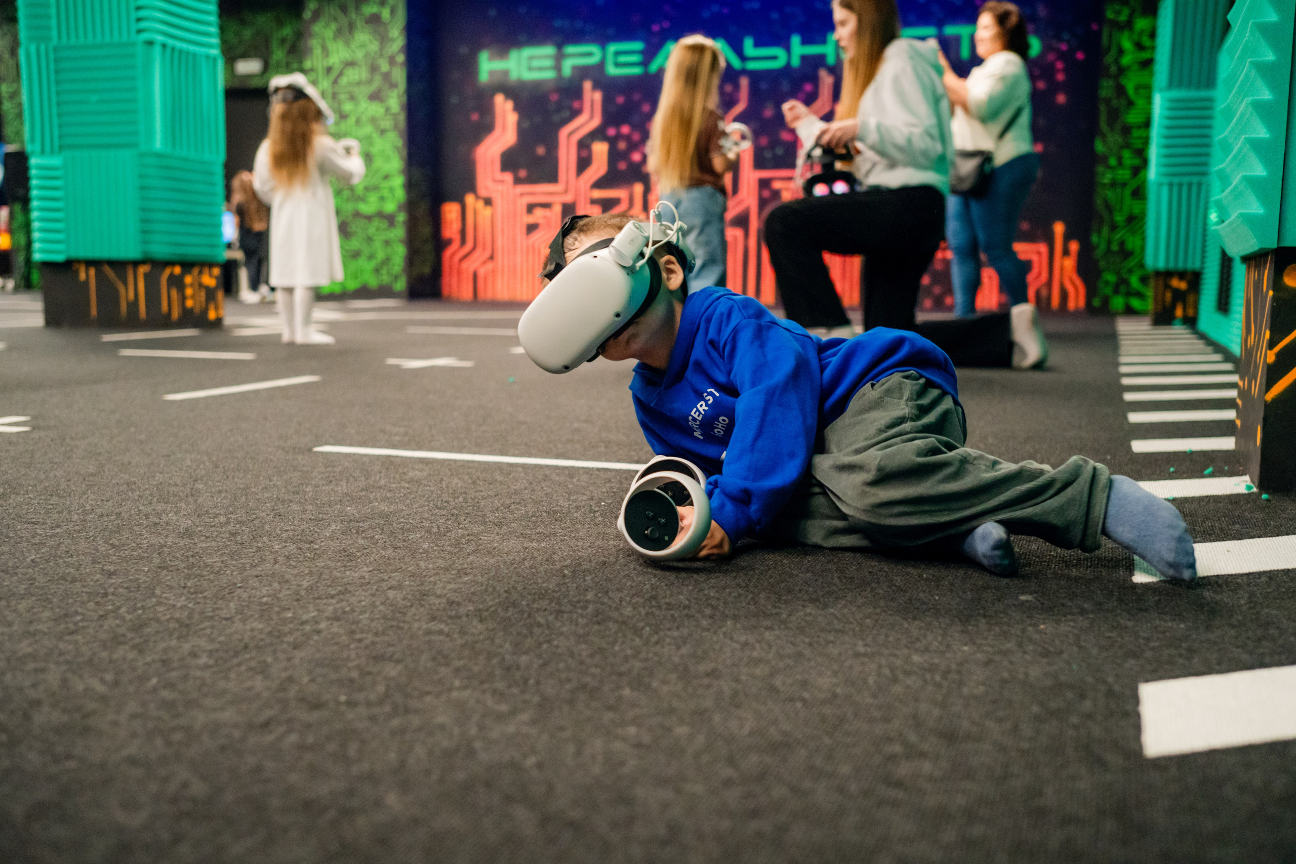 VR (September-October 2024). Felixtones