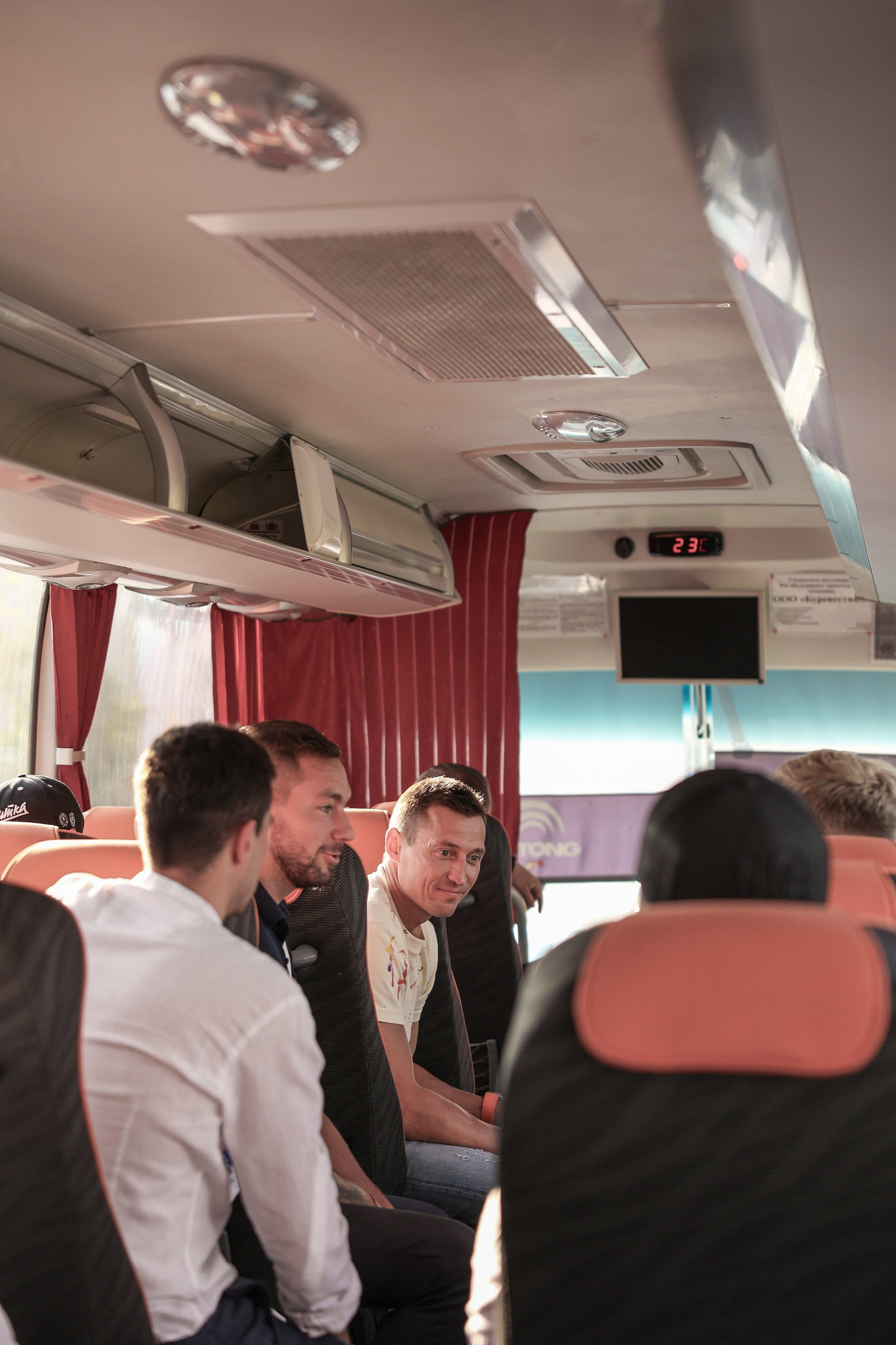 Благотворительный футбольный матч Друзья Бурмистрова vs ФК Fight Nights. Спортивный репортажный фотограф Казань Нафис Сиразетдинов