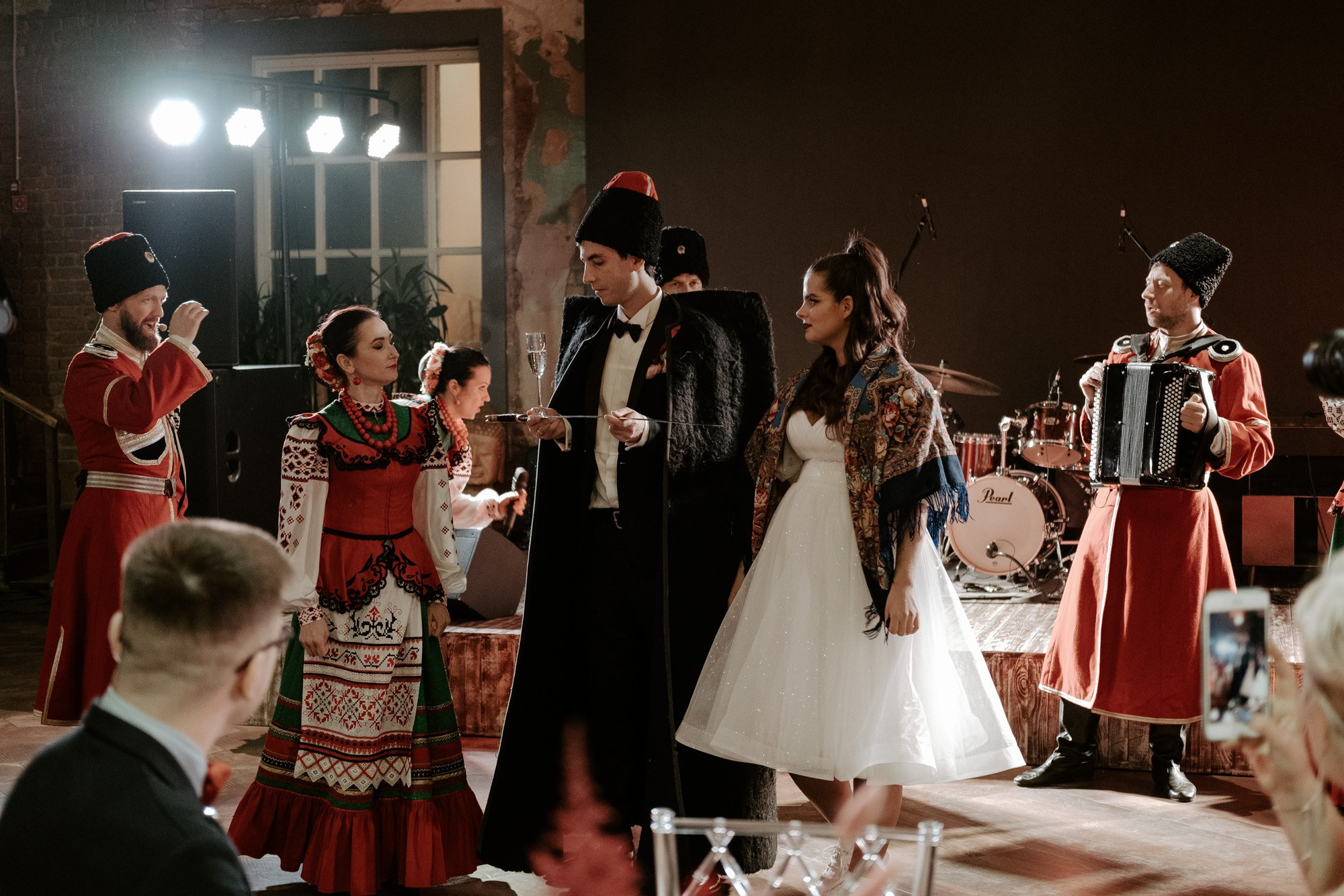 Позовем всех?. Свадебный фотограф Александра Тюлякова