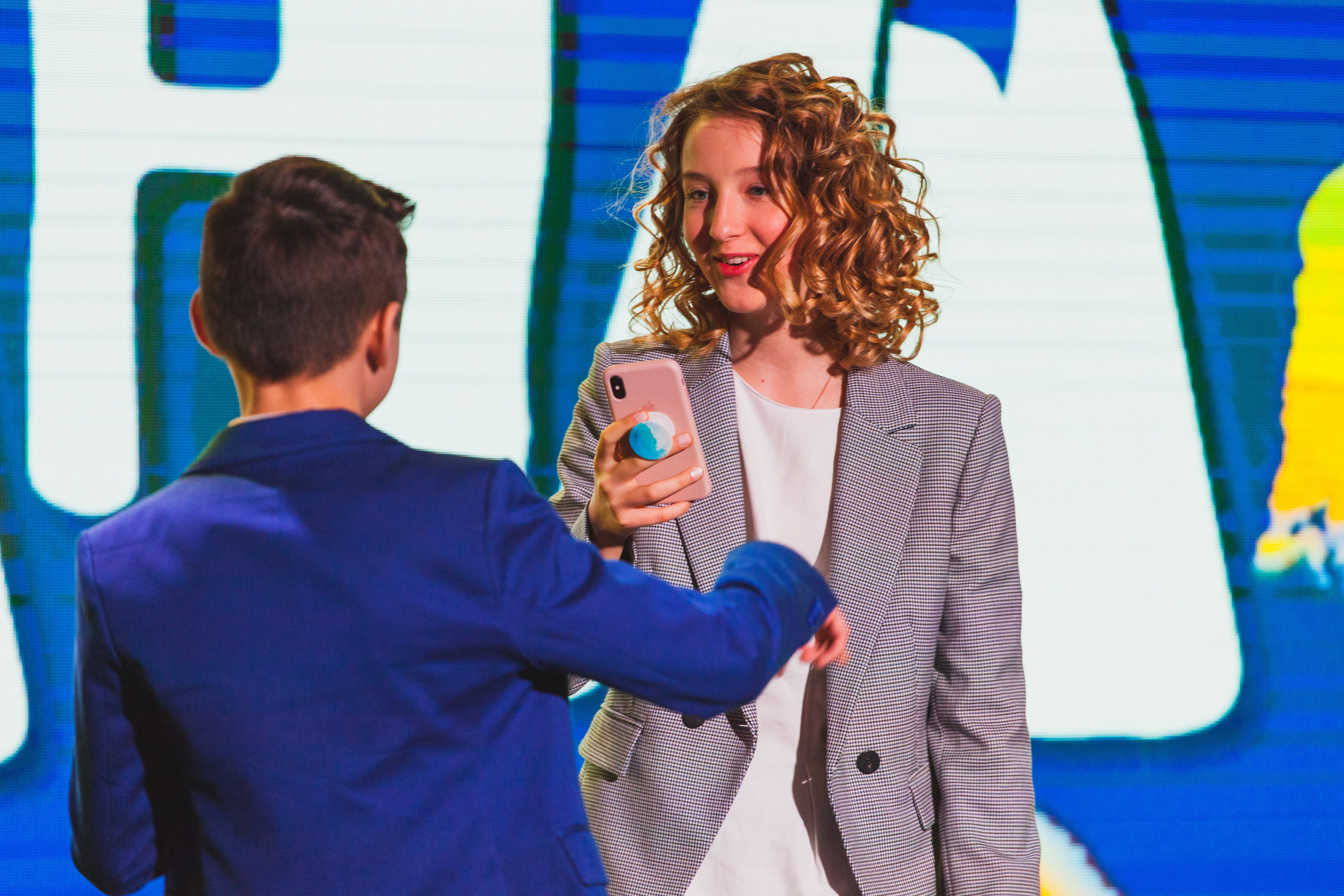 О2ТВ группа СТРАНА. Видеооператор/Фотограф Николай Завьялов