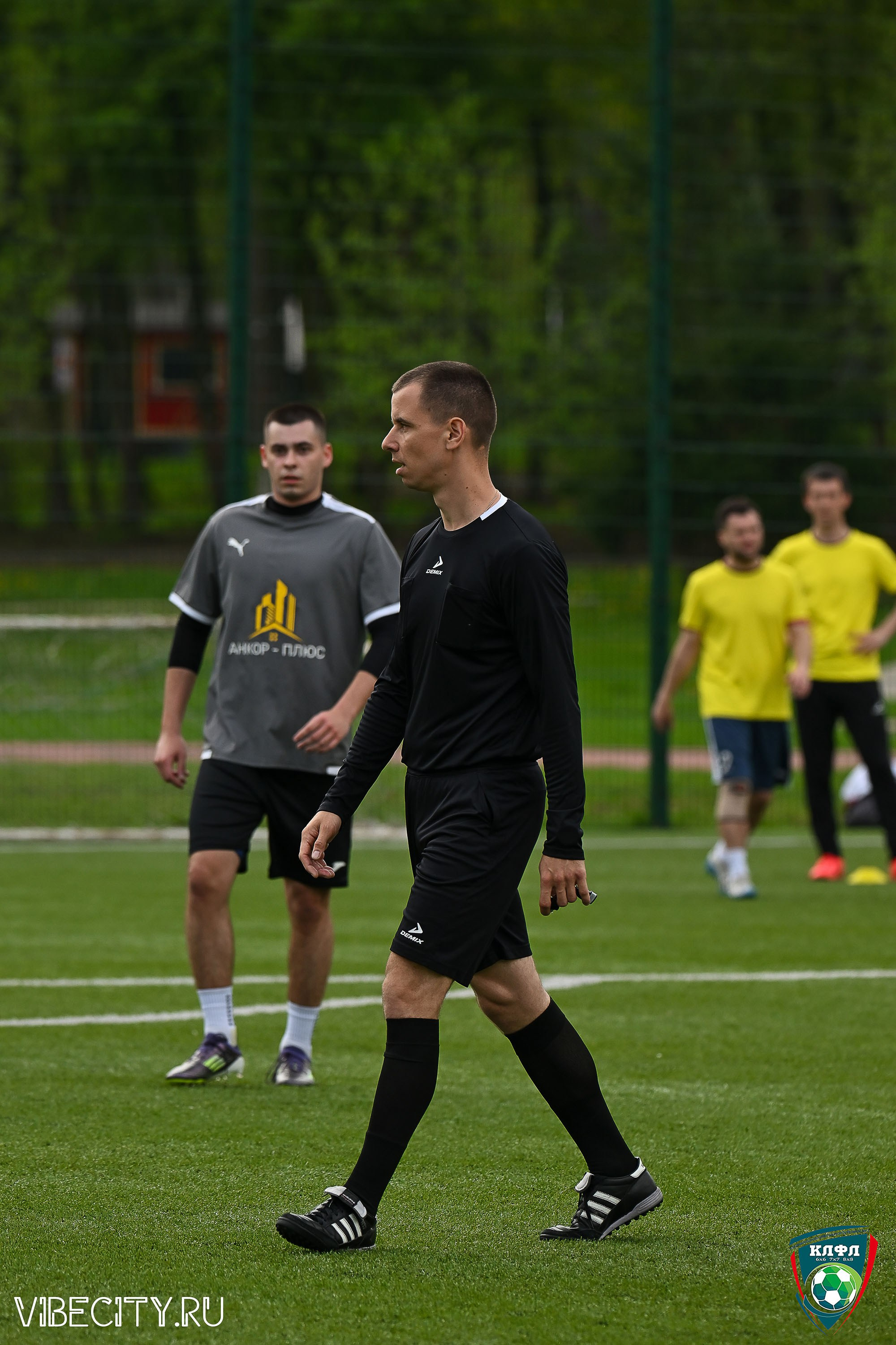 XX ЧЕМПИОНАТ КАЛИНИНГРАДСКОЙ ЛФЛ КАНЦМАРКЕТ39 сезона 2024–2025 гг. VIBECITY.RU Вайб Сити Ру Фоторепортажи Фотоотчеты Калининград