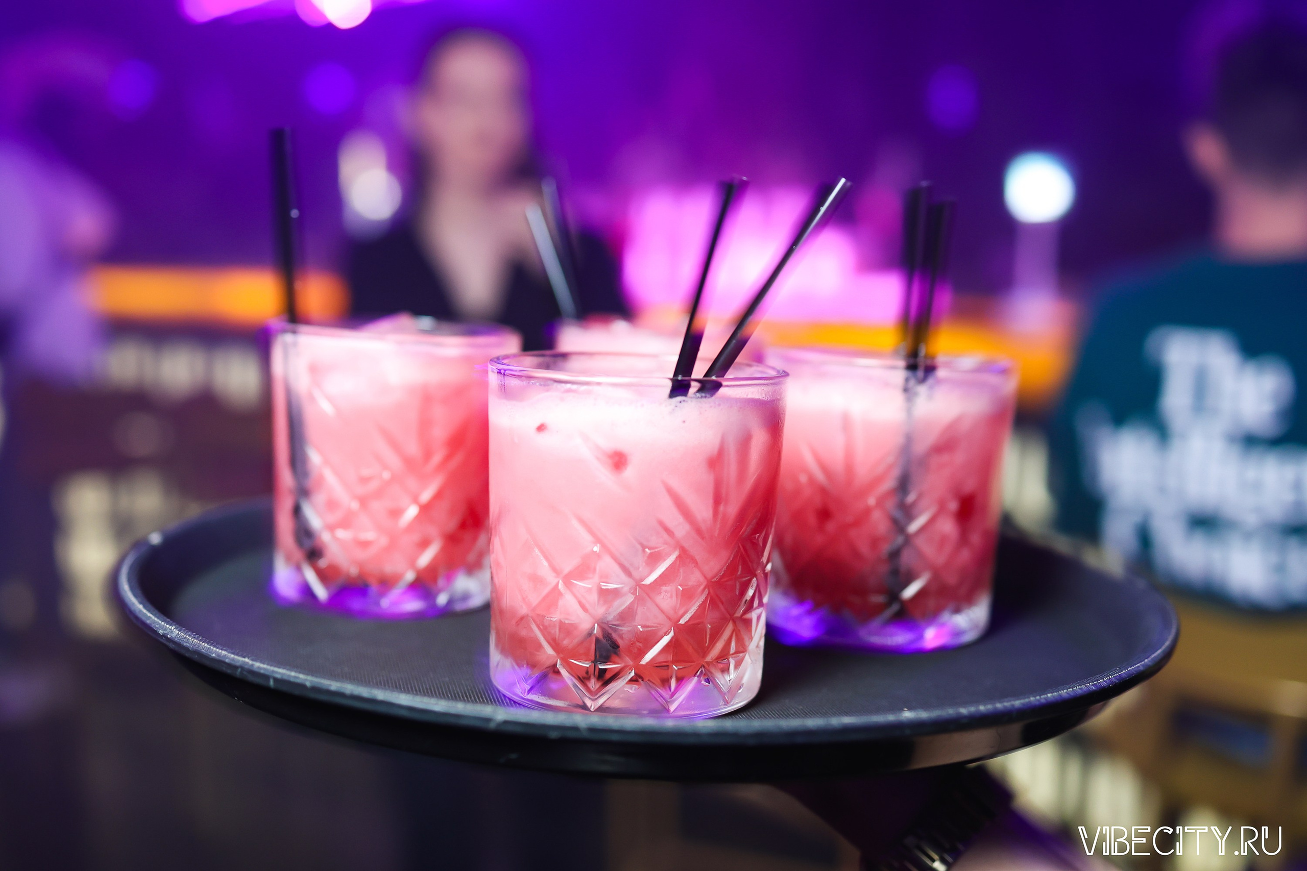 DOUBLE U. VIBECITY.RU Вайб Сити Ру Фоторепортажи Фотоотчеты Калининград