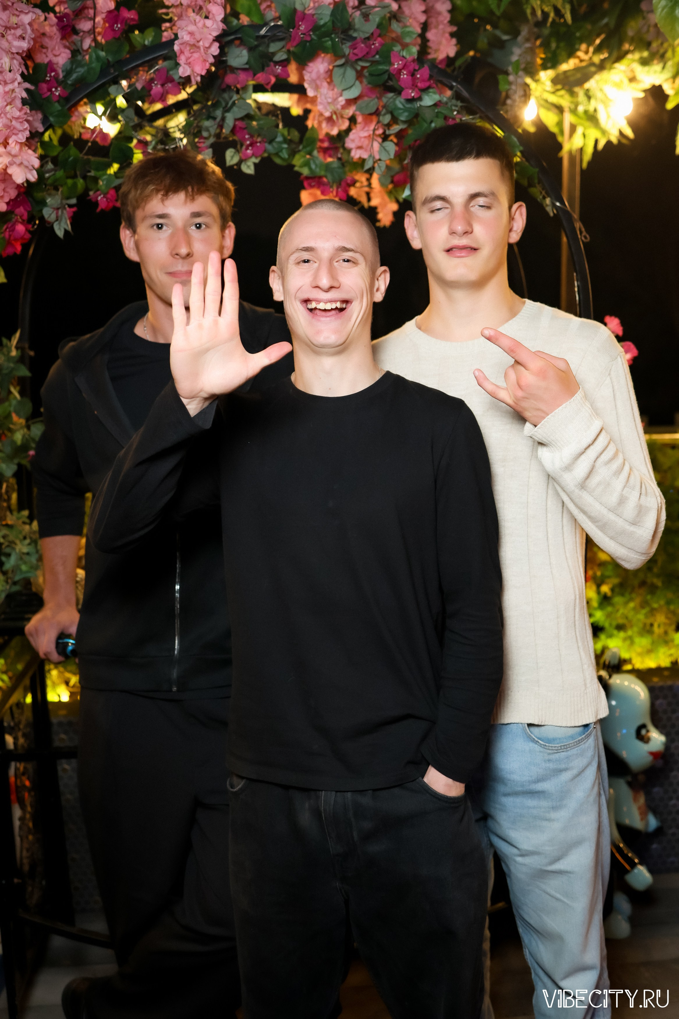 DOUBLE U. VIBECITY.RU Вайб Сити Ру Фоторепортажи Фотоотчеты Калининград
