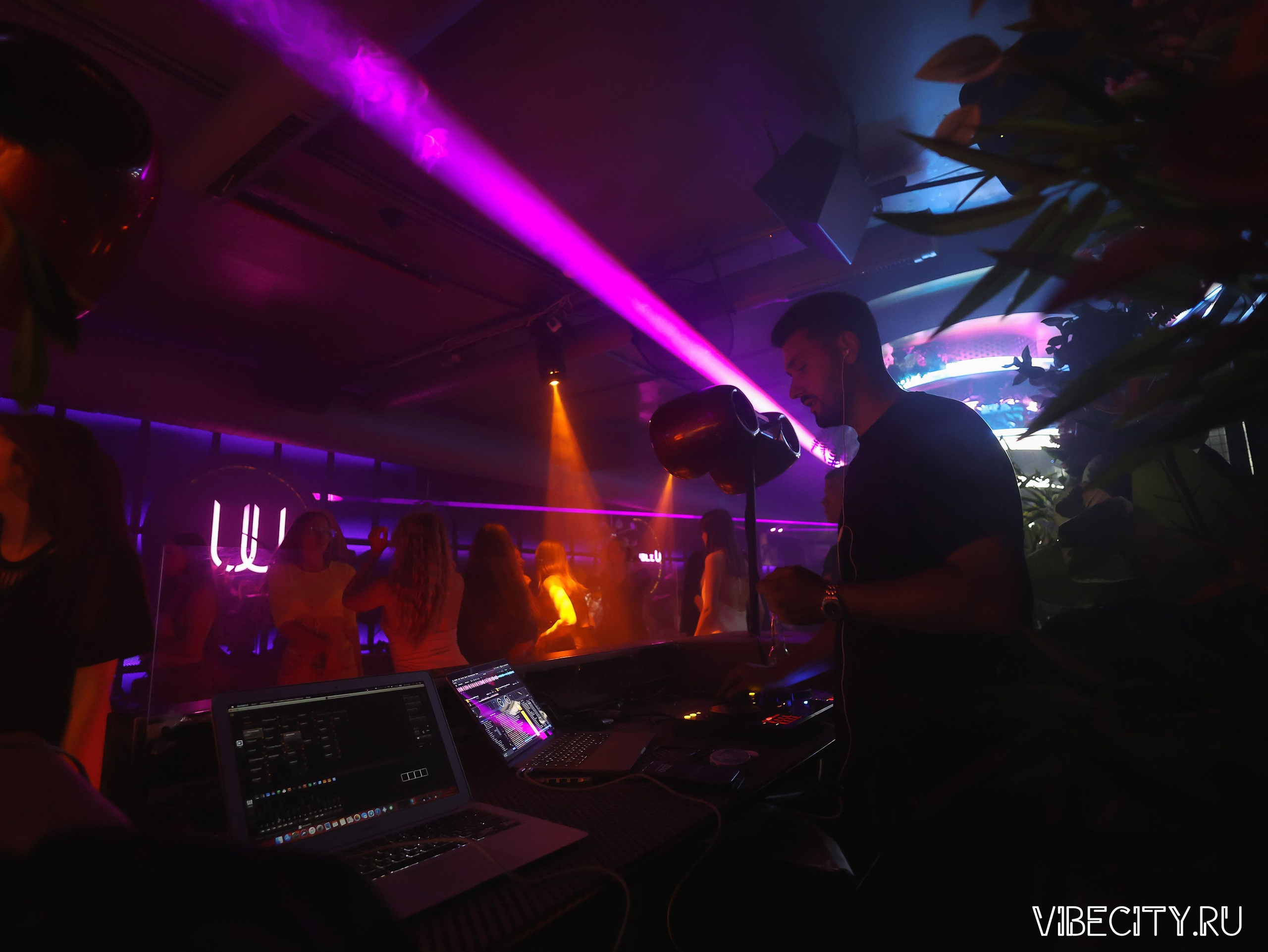 DOUBLE U. VIBECITY.RU Вайб Сити Ру Фоторепортажи Фотоотчеты Калининград