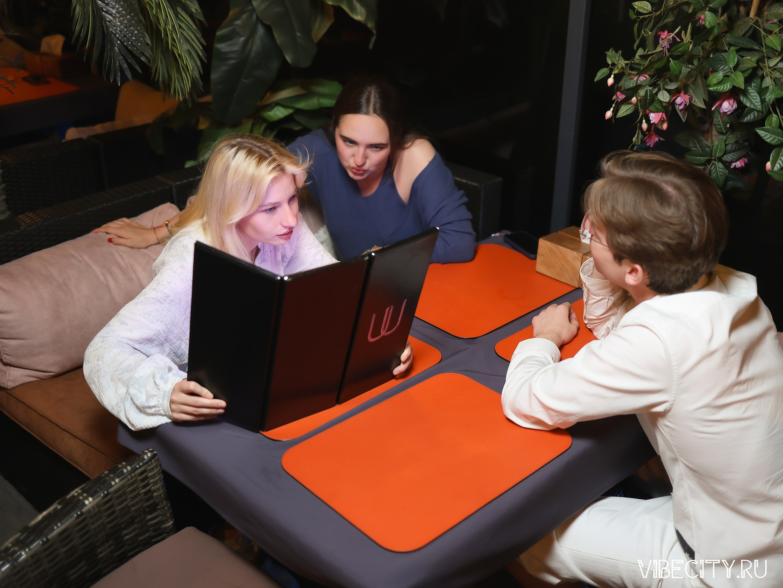 DOUBLE U. VIBECITY.RU Вайб Сити Ру Фоторепортажи Фотоотчеты Калининград