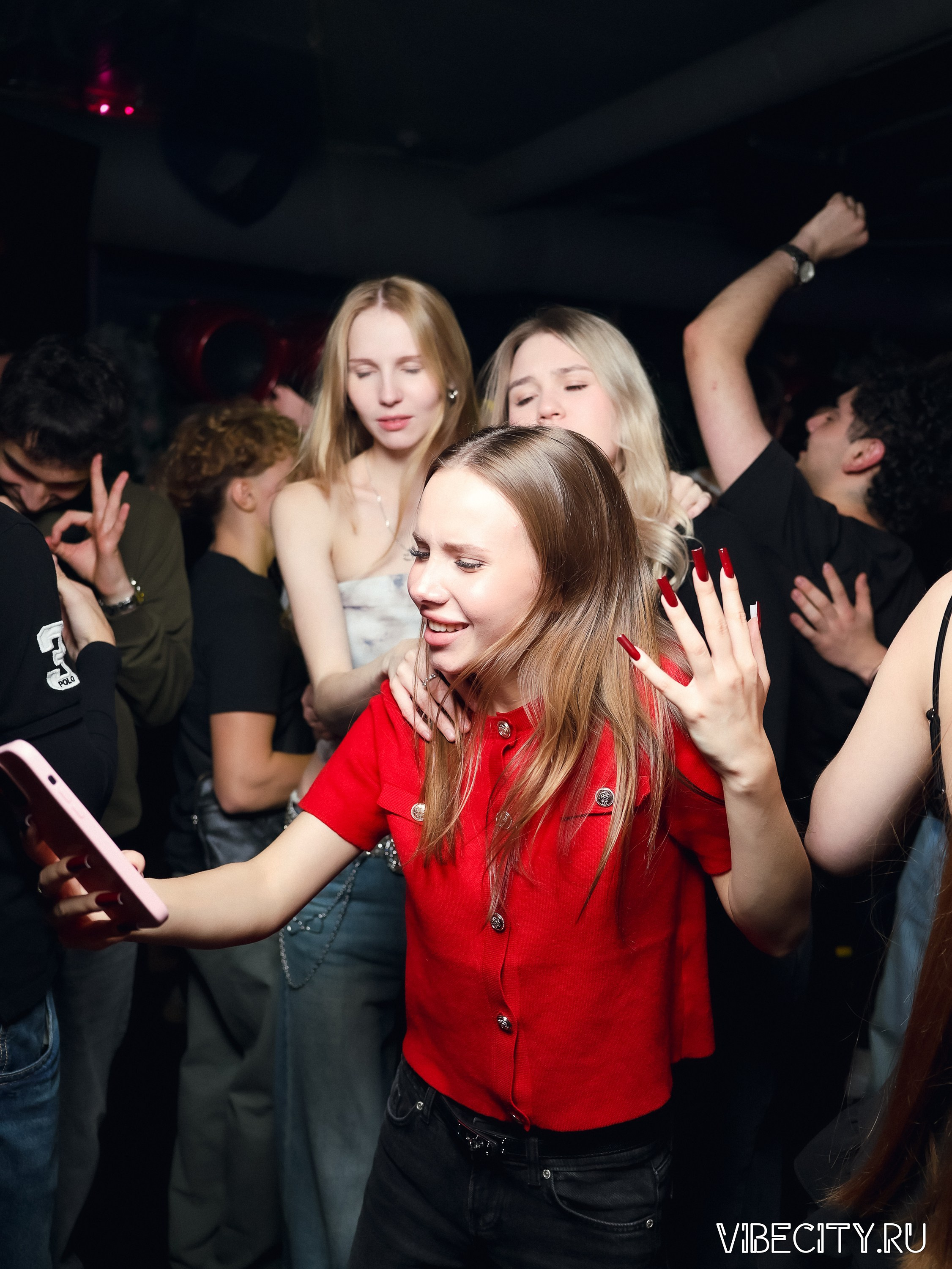 DOUBLE U. VIBECITY.RU Вайб Сити Ру Фоторепортажи Фотоотчеты Калининград