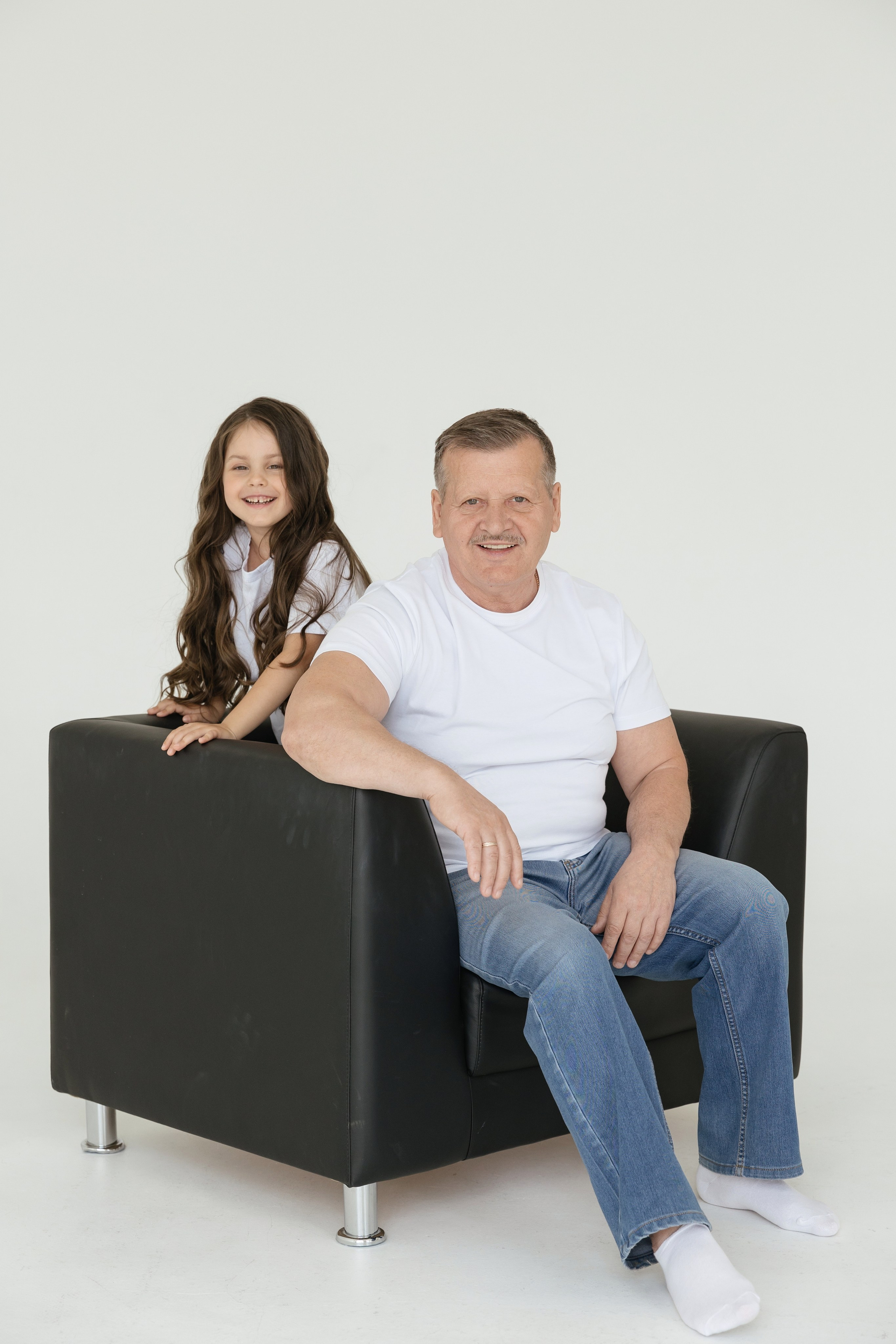 Семейная фотосессия в студии. Семейный и детский фотограф, визуальный гид, декоратор в Москве