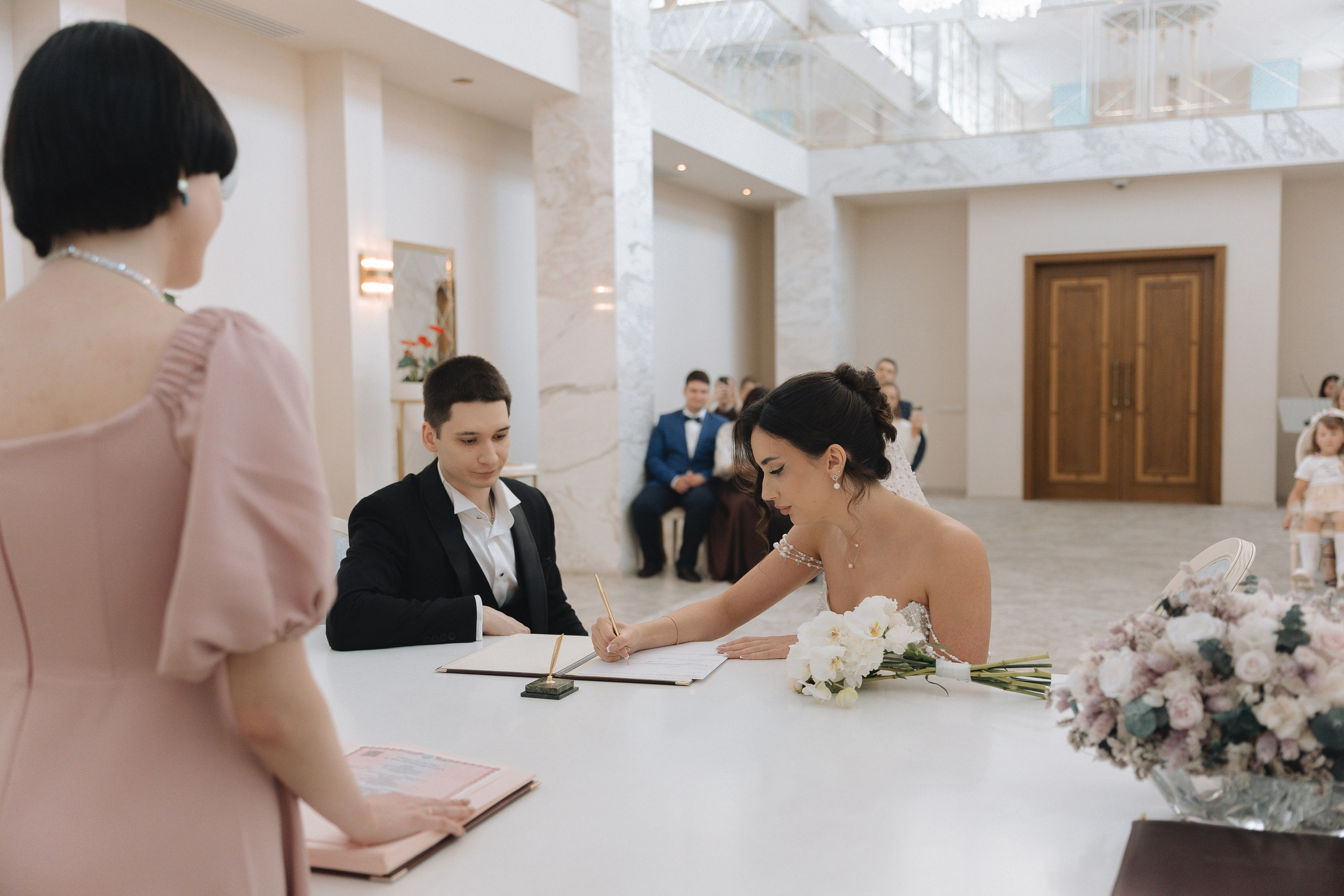 Обзор ЗАГСов Москвы. Свадебный и семейный фотограф в Москве Яна Шувалова