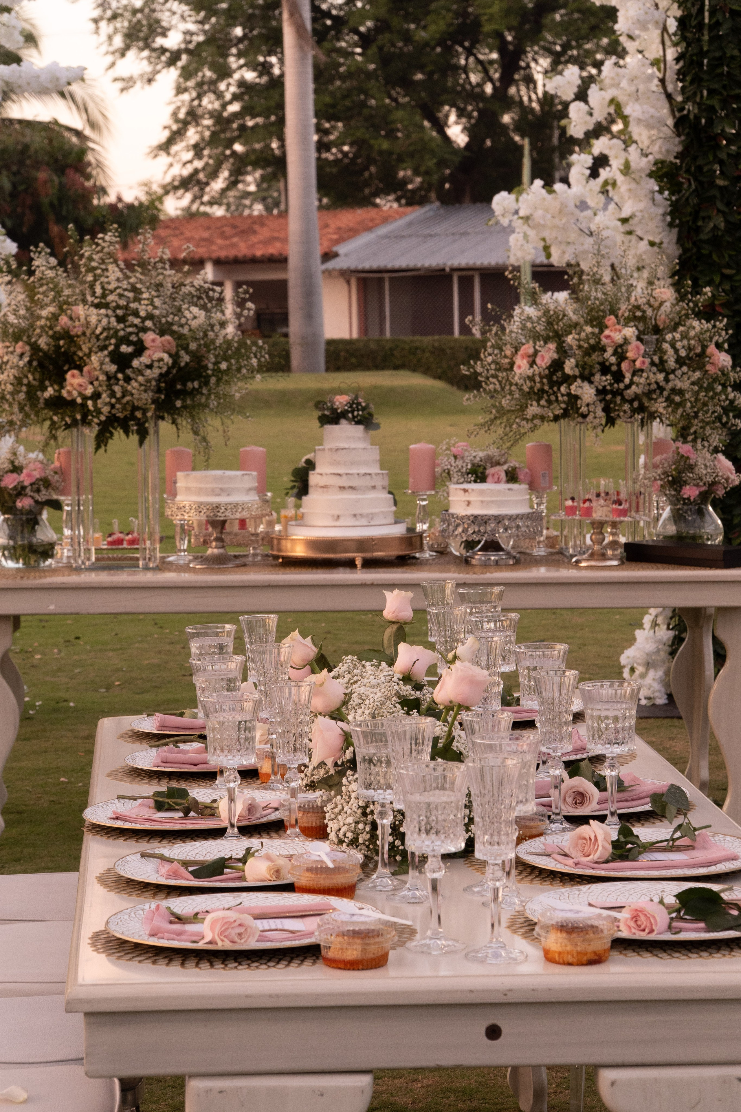 Carola & Gerson. Wedding Photographer in Barcelona and Medellin