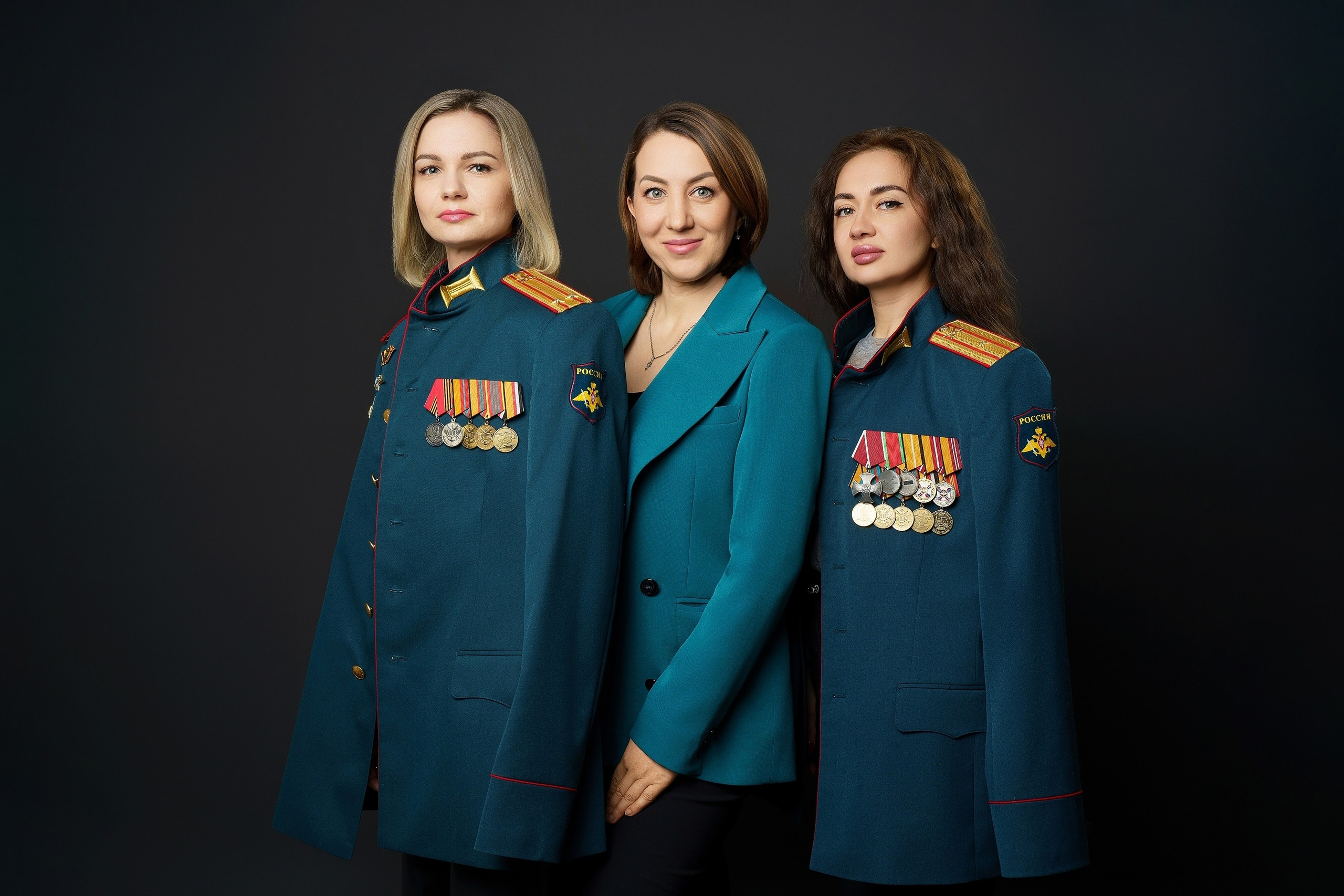 Благотворительный фотодень «ЖЕНА ГЕРОЯ». Школьная фотостудия «Like Moment» в Строгино