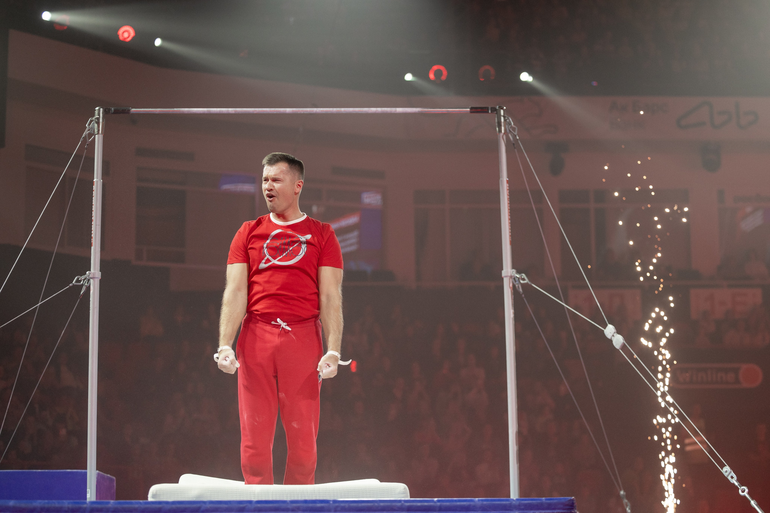 Шоу Алексея Немова «Легенды спорта». Спортивный репортажный фотограф Казань Нафис Сиразетдинов