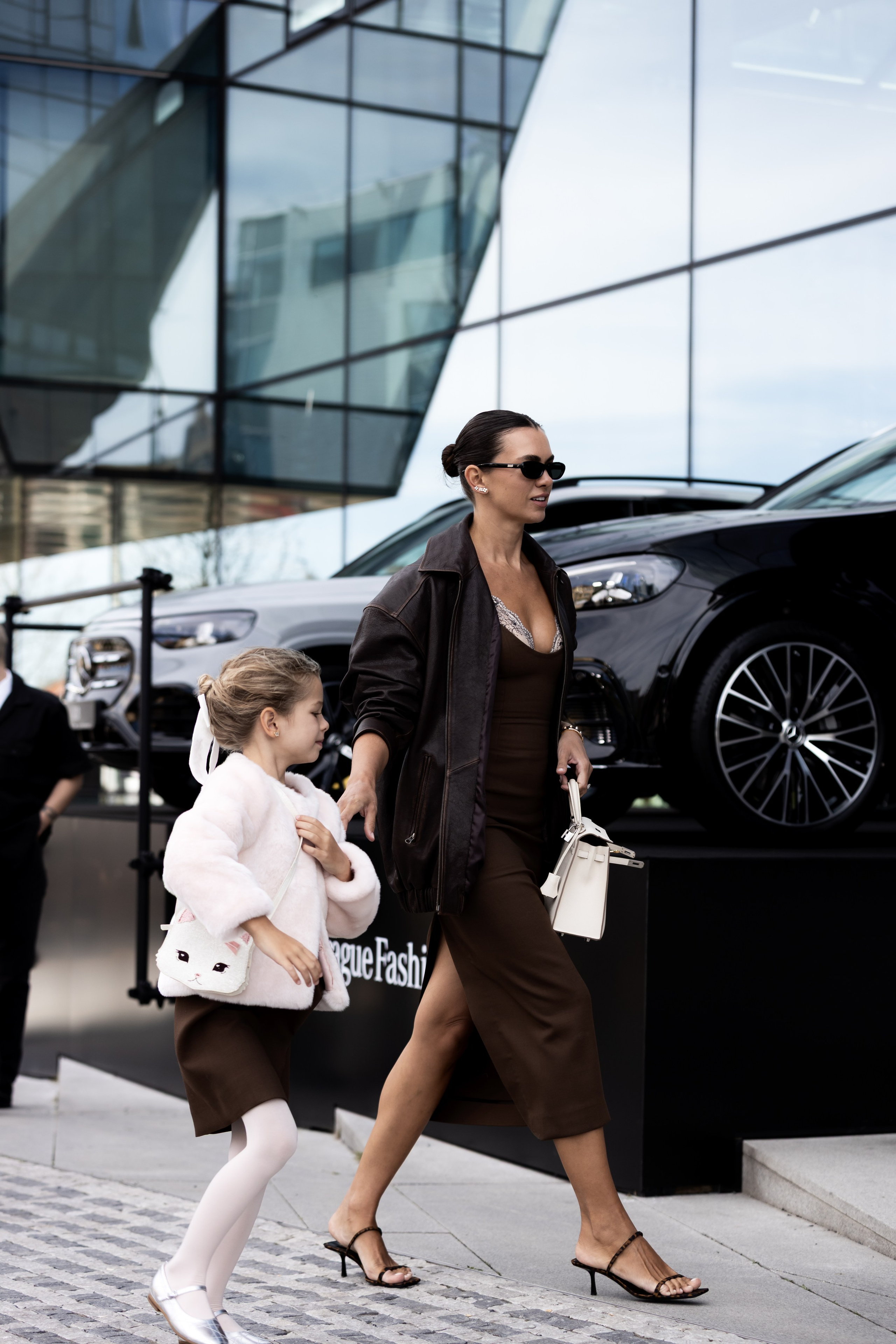 Mercedes-Benz Prague Fashion Week 2026 | Street-style. Photographer in Prague Alexander Pivovarov