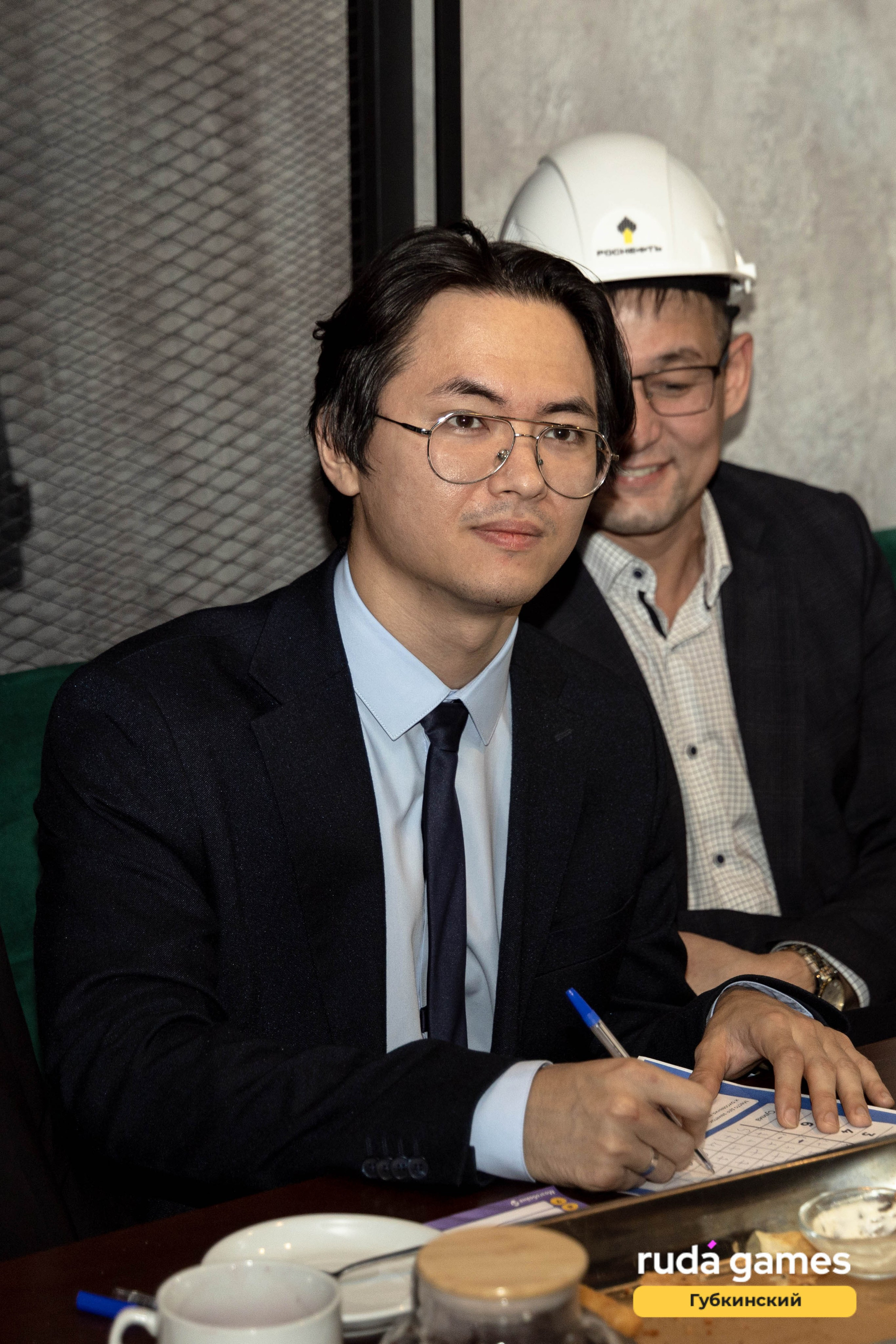 23 сентября. Фотограф в Губкинском | Александра Артамонова