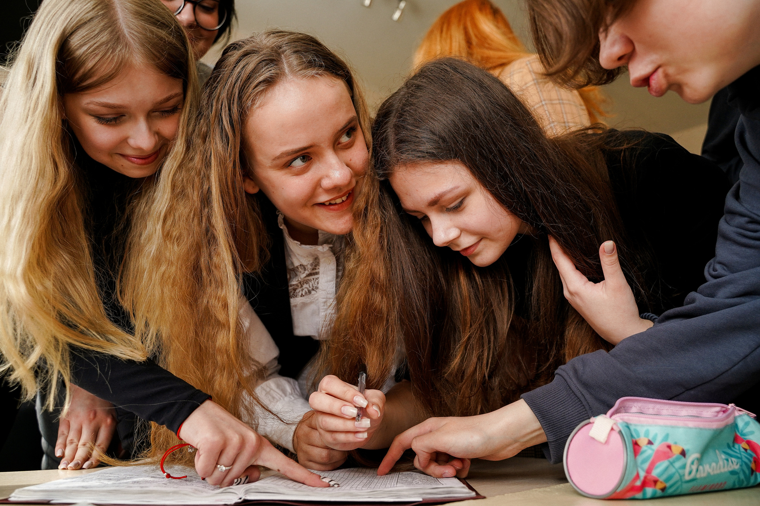 Галерея. Современные выпускные альбомы в Брянске