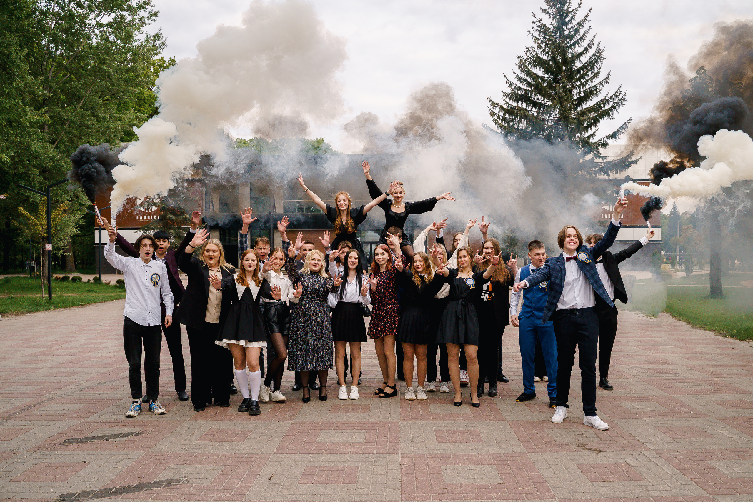 Галерея. Современные выпускные альбомы в Брянске