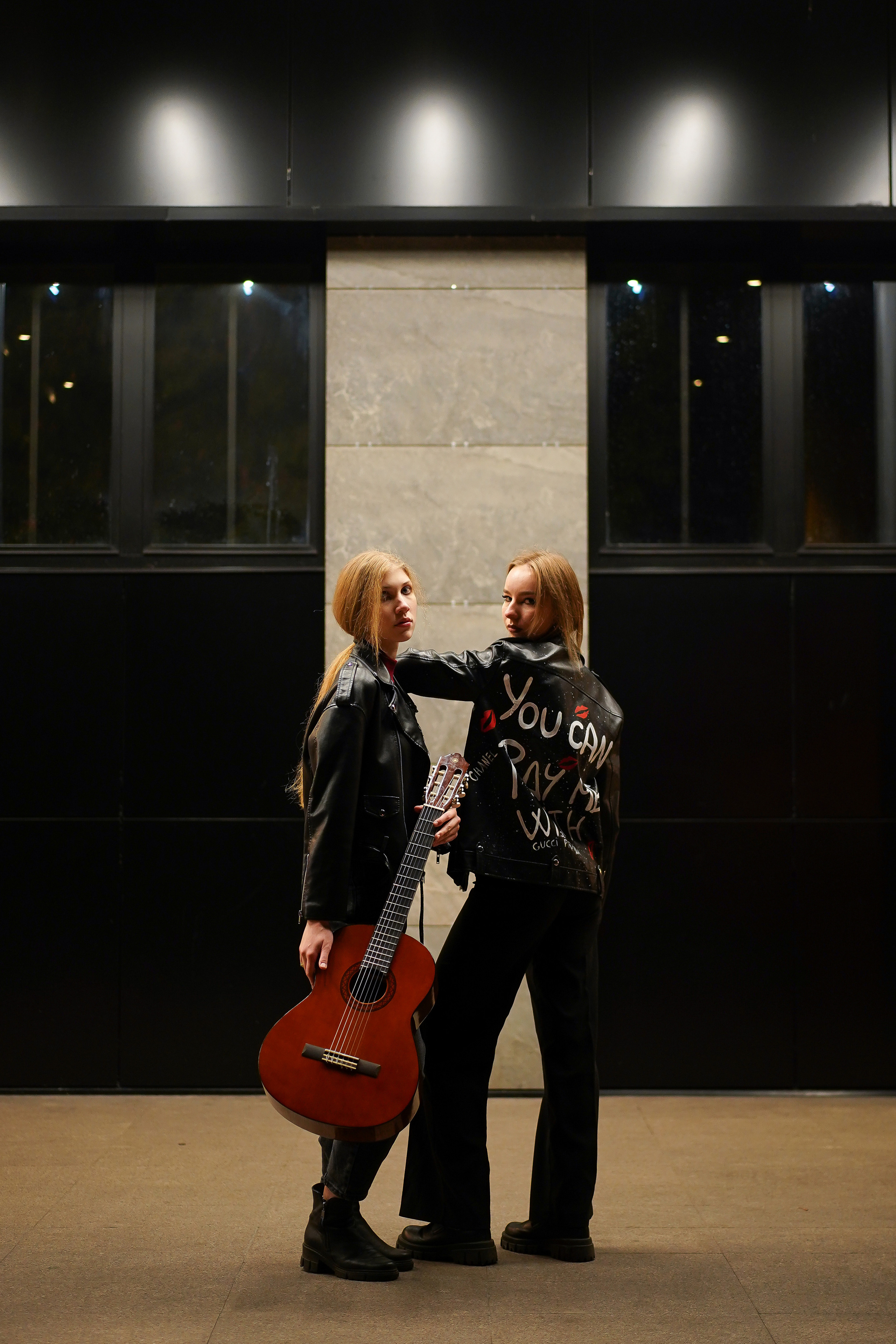 Современные выпускные альбомы в Брянске