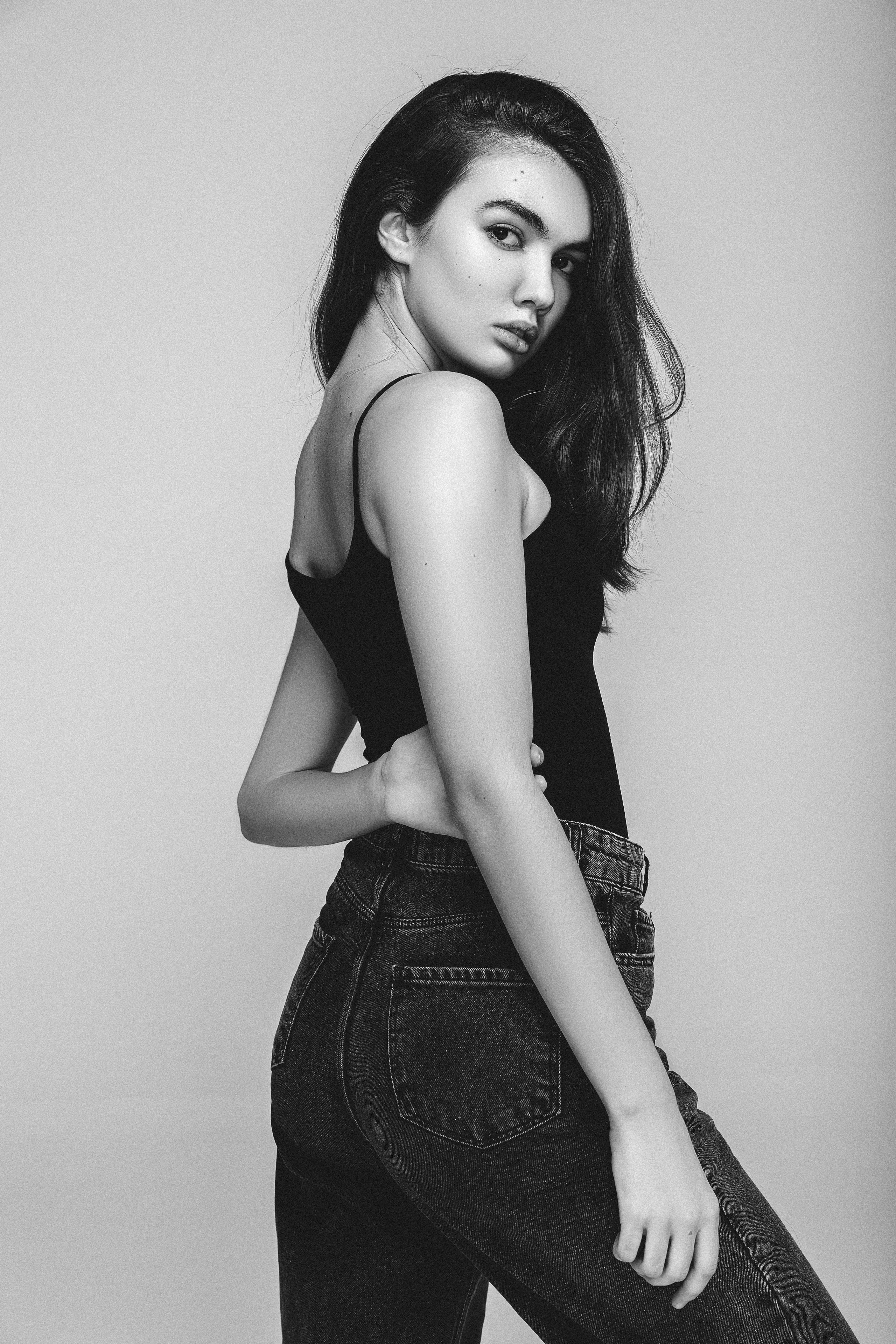 MODEL TESTS. VALROSSO.COM