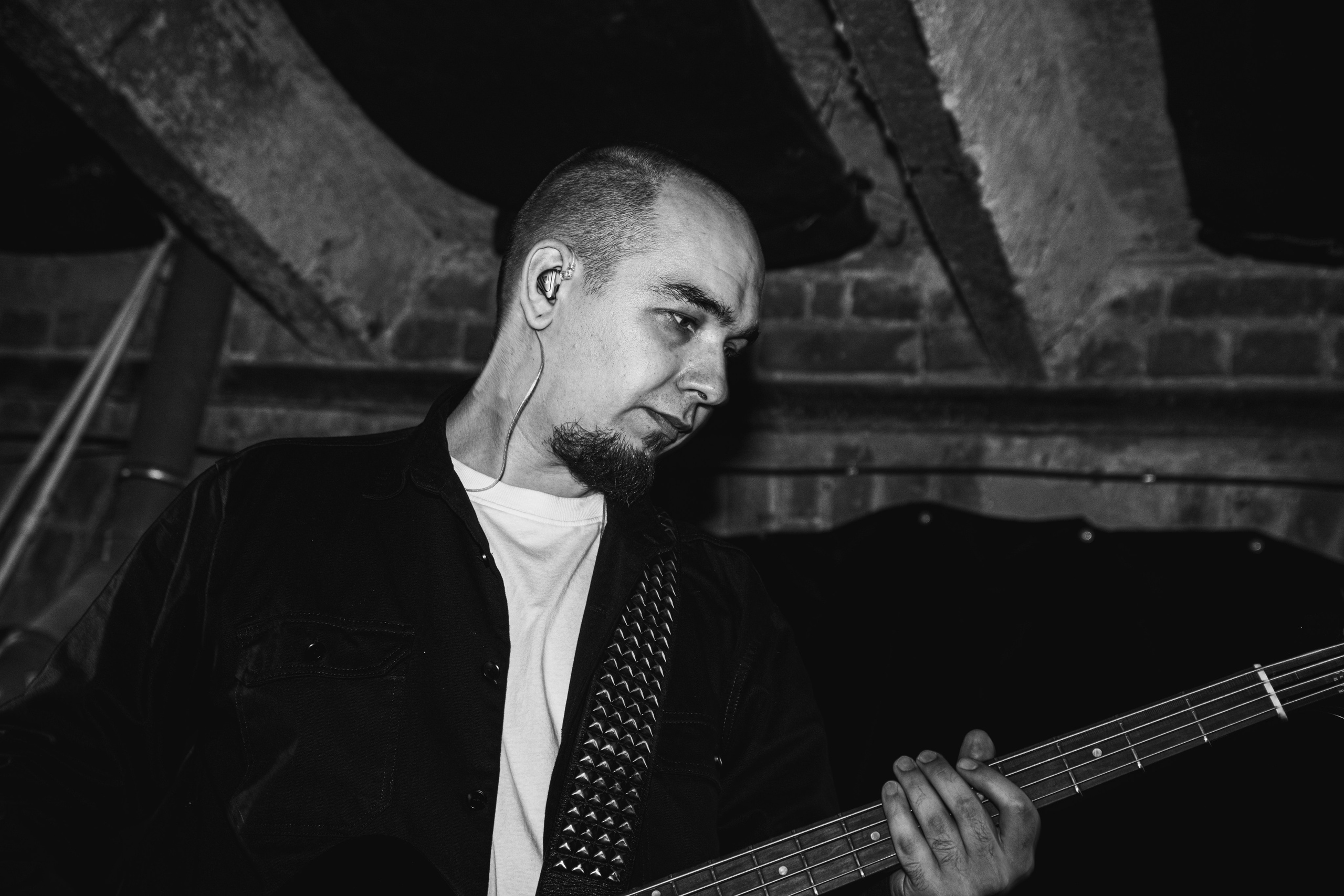 Laugar & Шумы Штормовых Широт & Пожары На Дальнем Севере 11.10.2025. Репортажный фотограф в Москве Legiodot