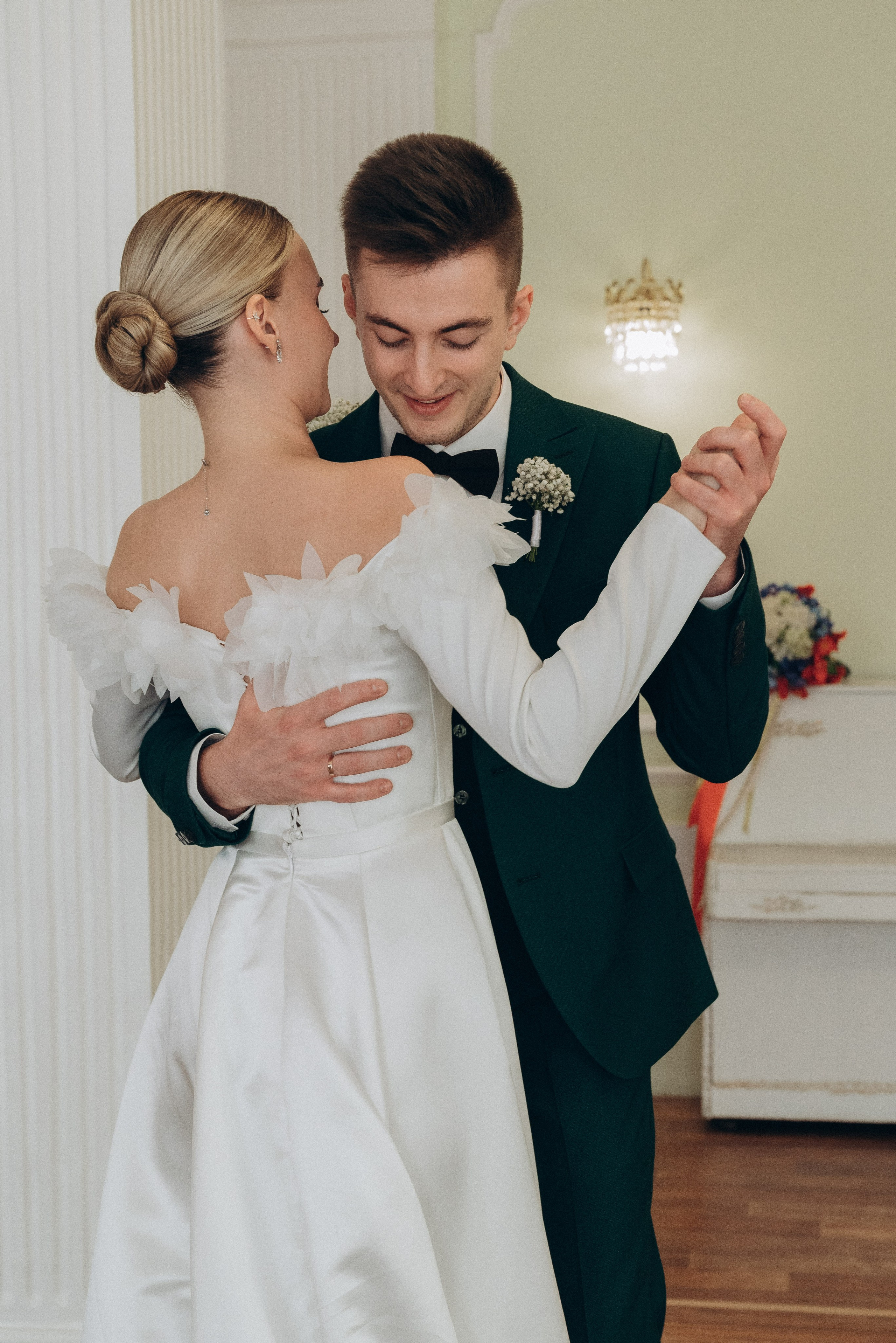 Миша и Саша. Тамара Власова