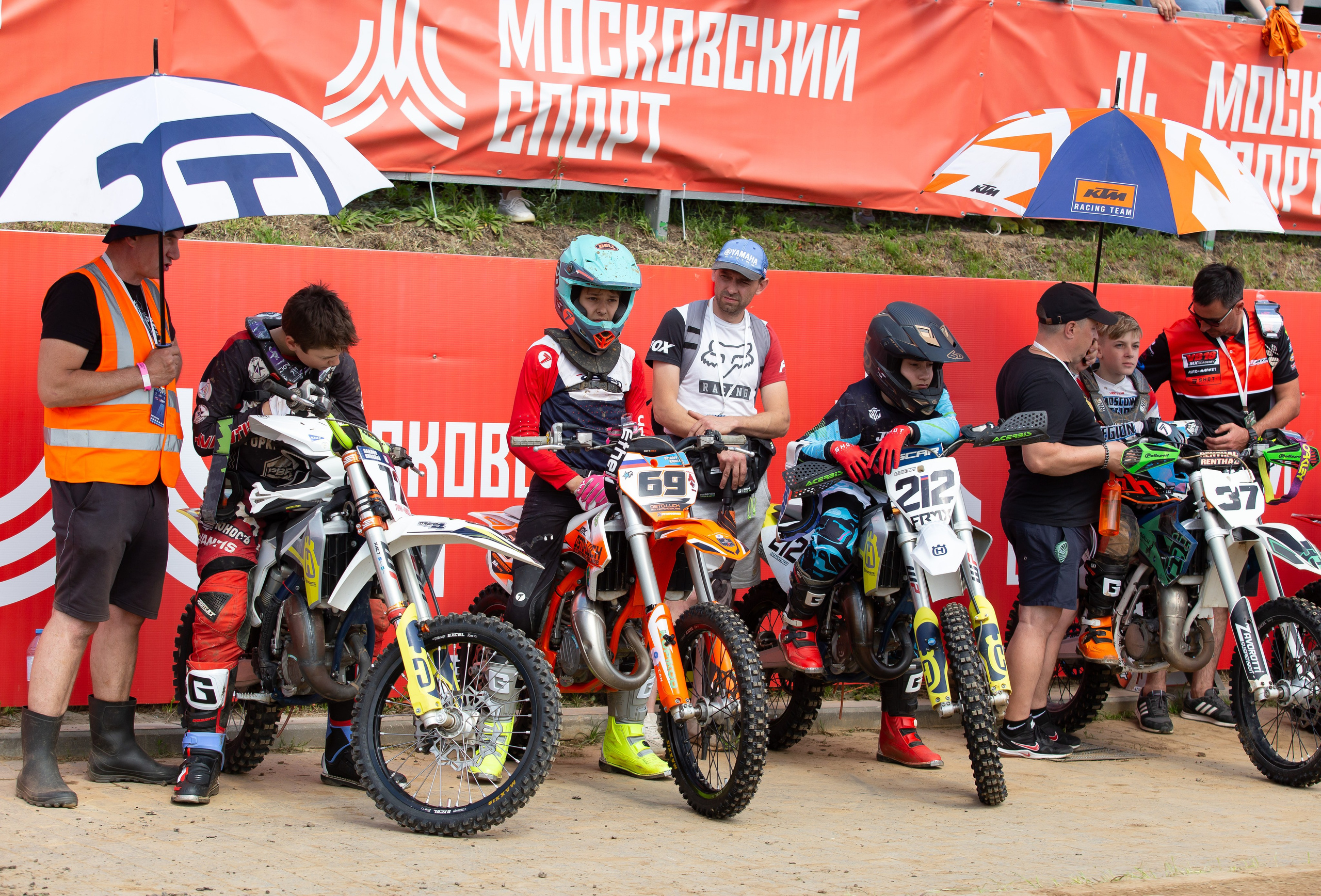 Чемпионат Москвы по суперкроссу 2025. Репортажный фотограф в Москве