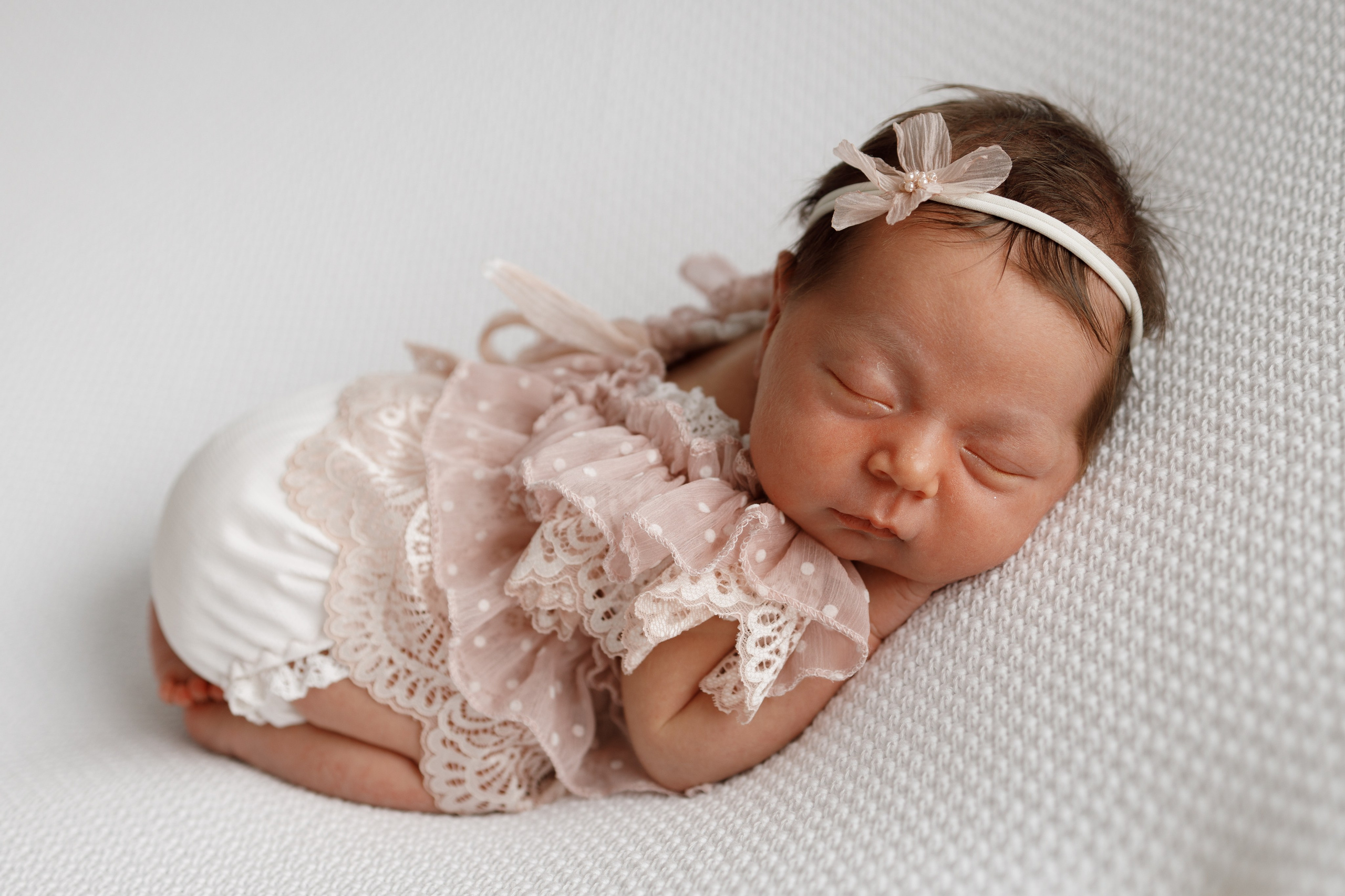 Новорожденные. Фотограф новорожденных в Чебоксарах Елена Смолина