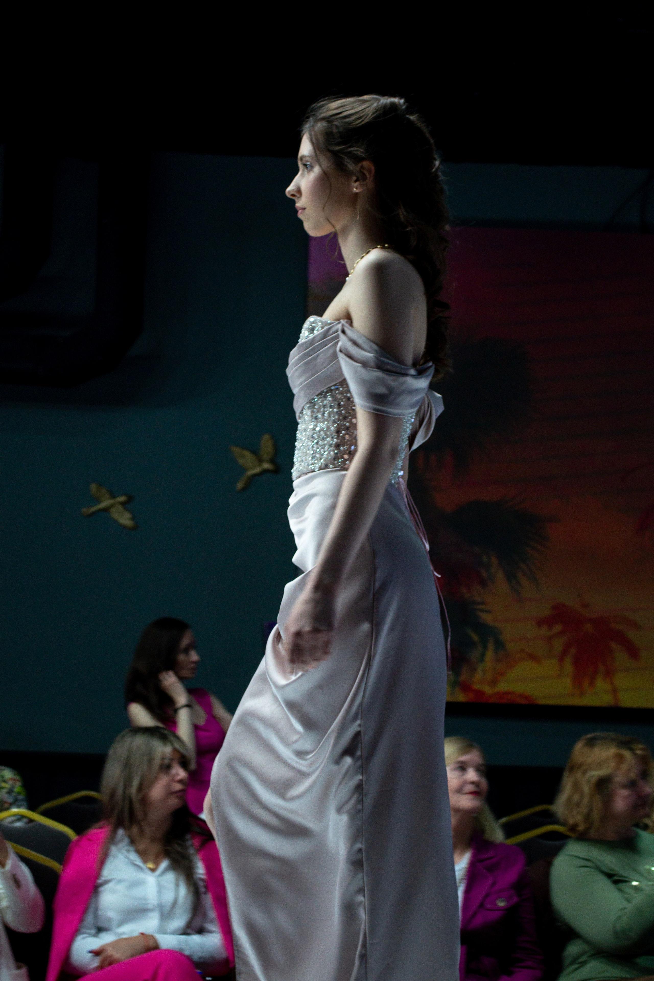 Grand Fashion Day Показ. Victoria Radjevna Репортажный Фотограф — Видеограф Москва • Санкт-Петербург