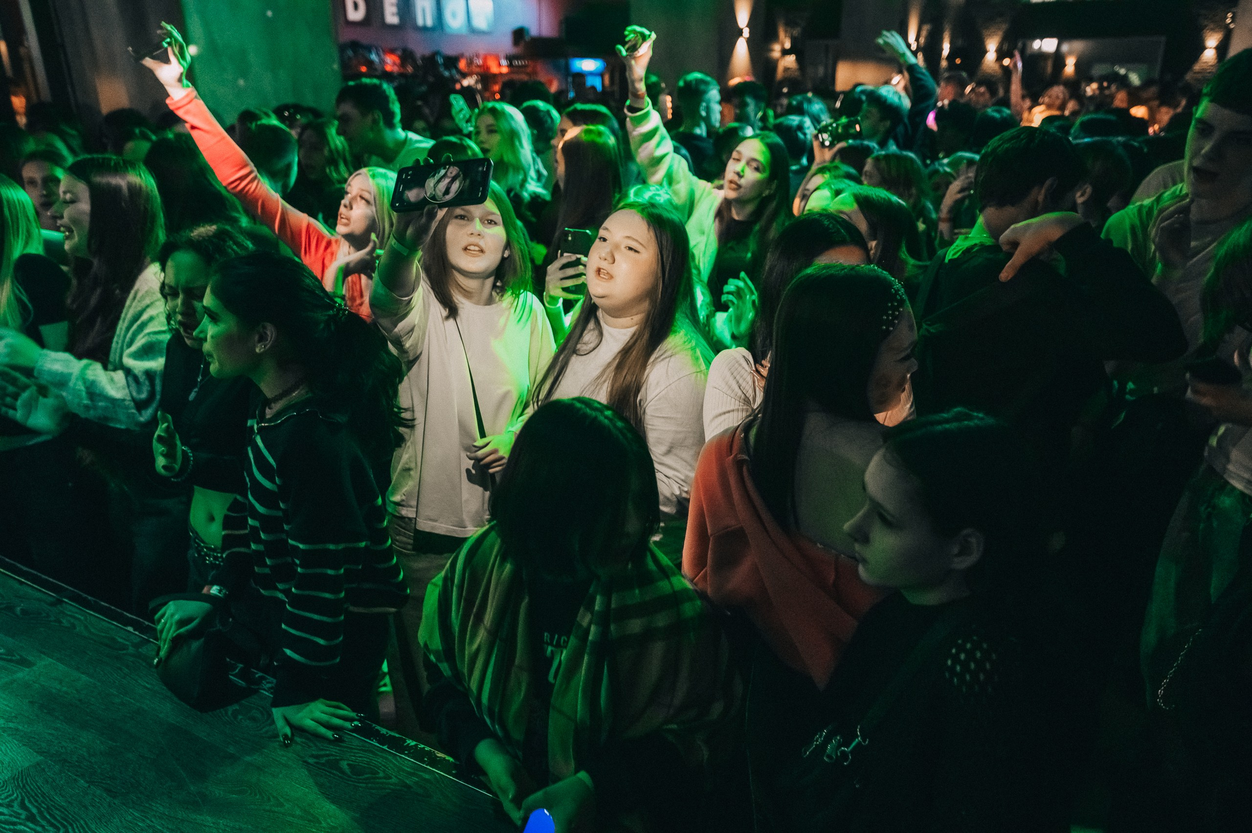 8 MARCH WOMENS DAY PARTY. Фотограф в Кемерово Владислав Шульц