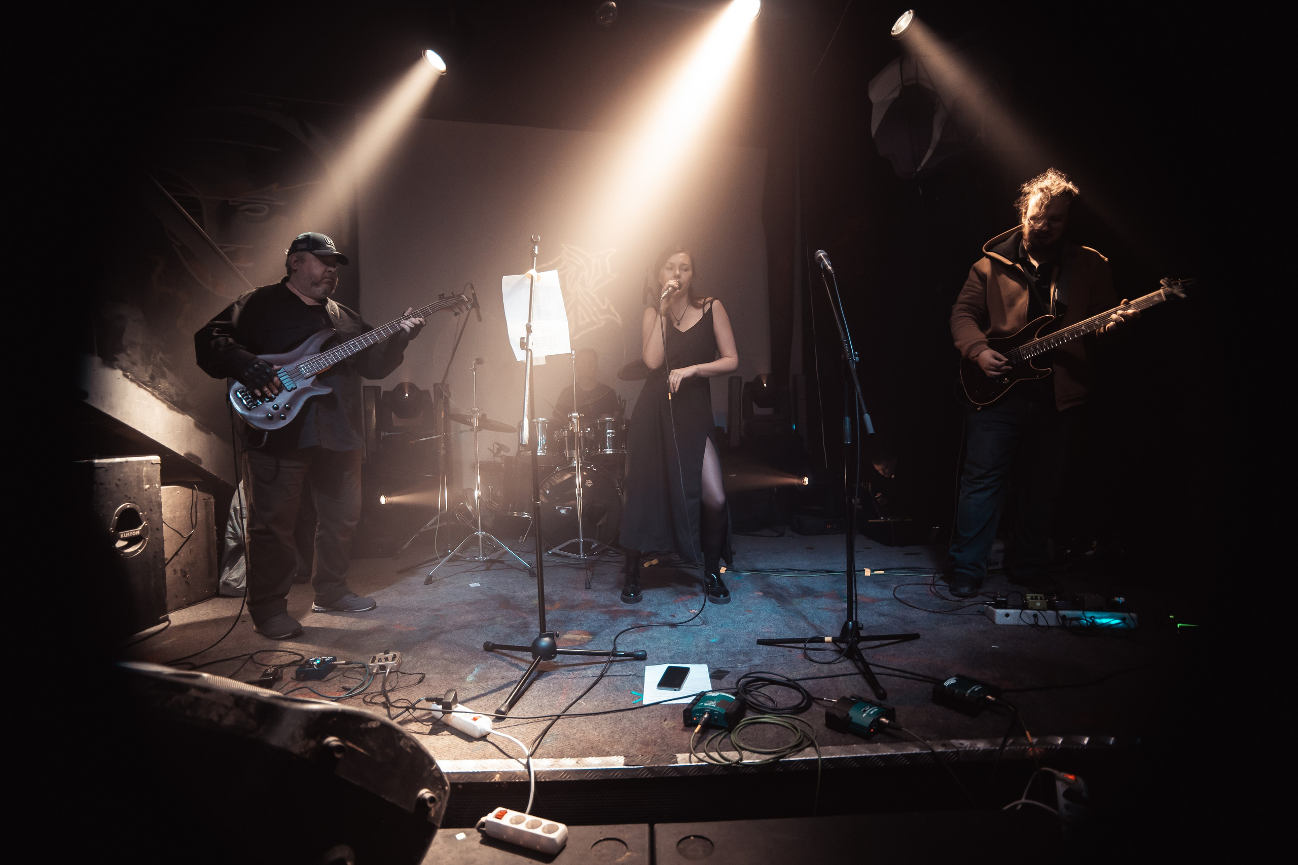 Ko'sandra. Rock night, 30.05.2025, Эрмитаж. Фотограф Регина Крикунова г. Красноярск