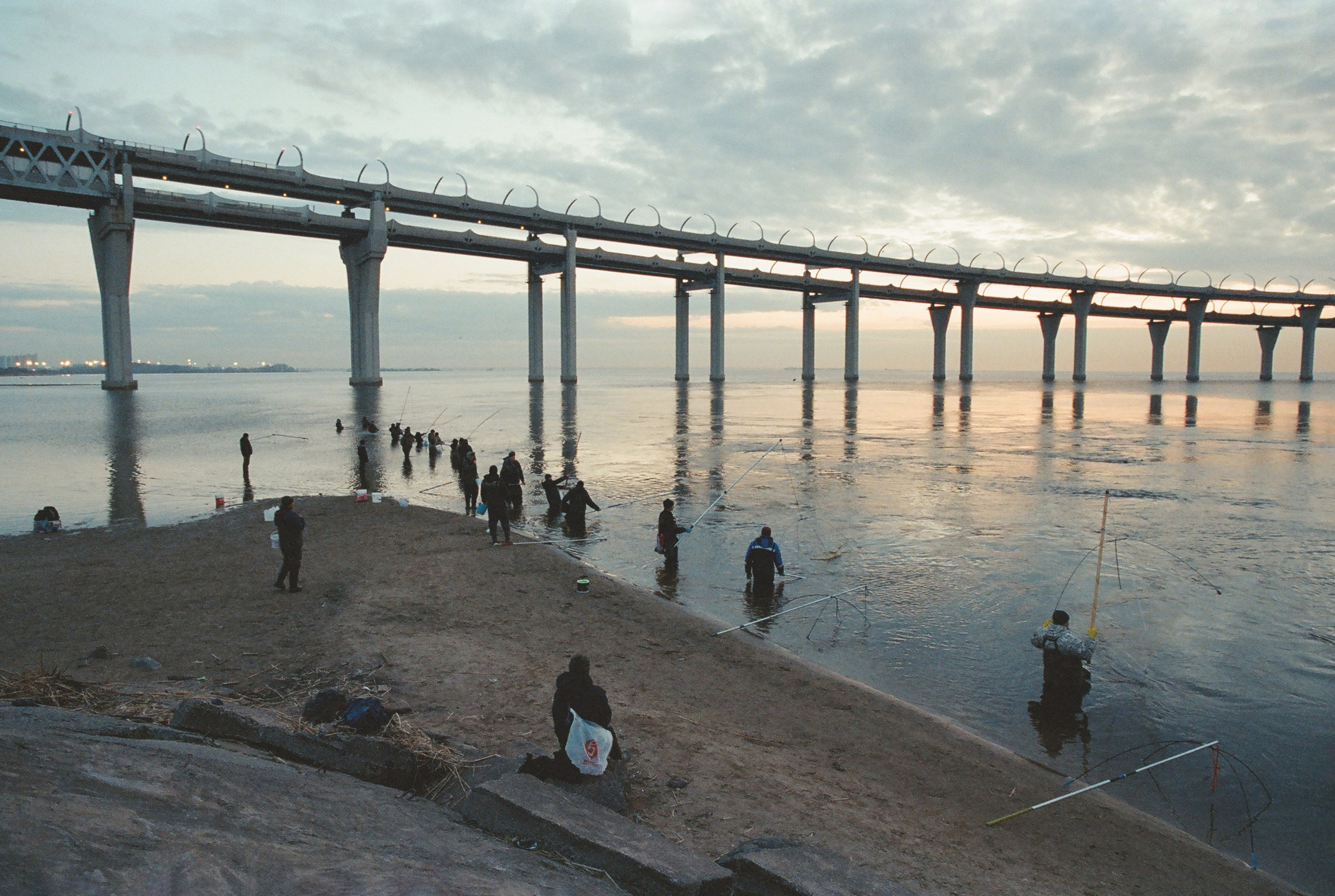 Фотографии цветные. Свадебный и семейный пленочный фотограф в Петербурге Истомина Ирина