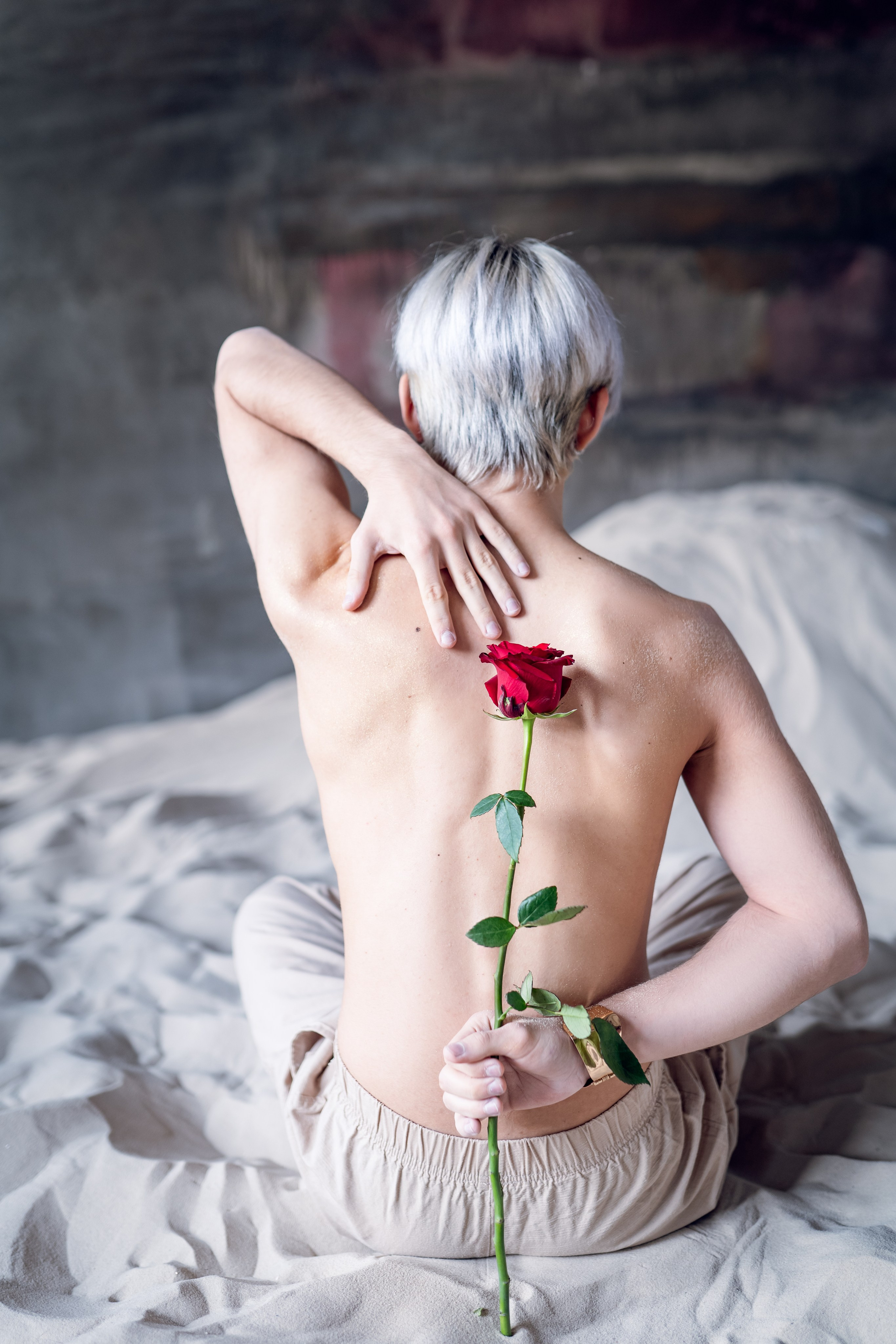 Крас в песке. Фотосессия в Спб в студии, фотограф Панютина Марина